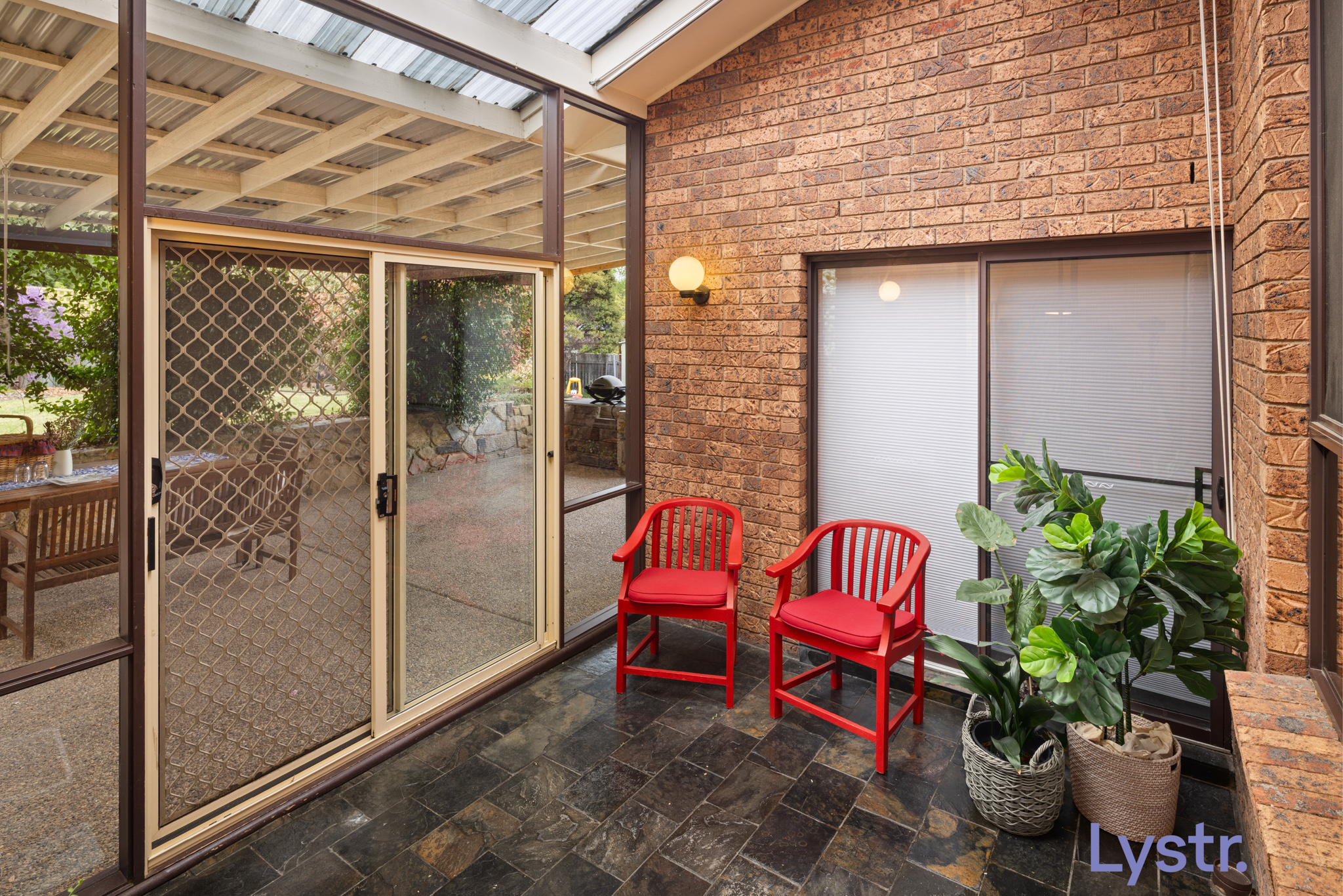 Property photo 14 of 15 for 13 Bruxner Close, Gowrie ACT 2904