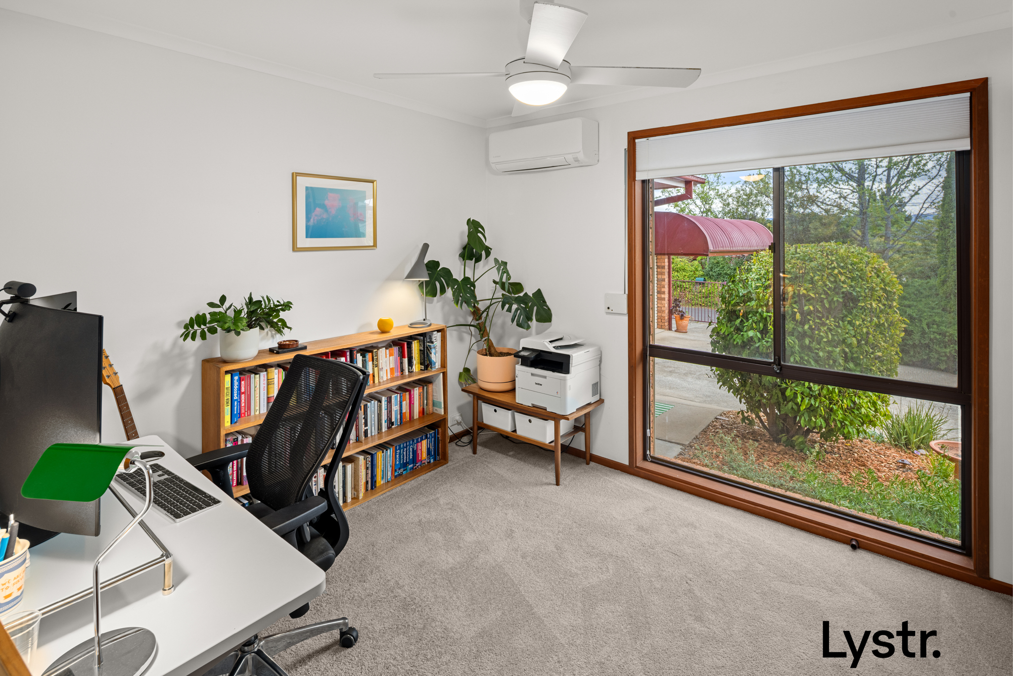 Property photo 12 of 15 for 13 Bruxner Close, Gowrie ACT 2904