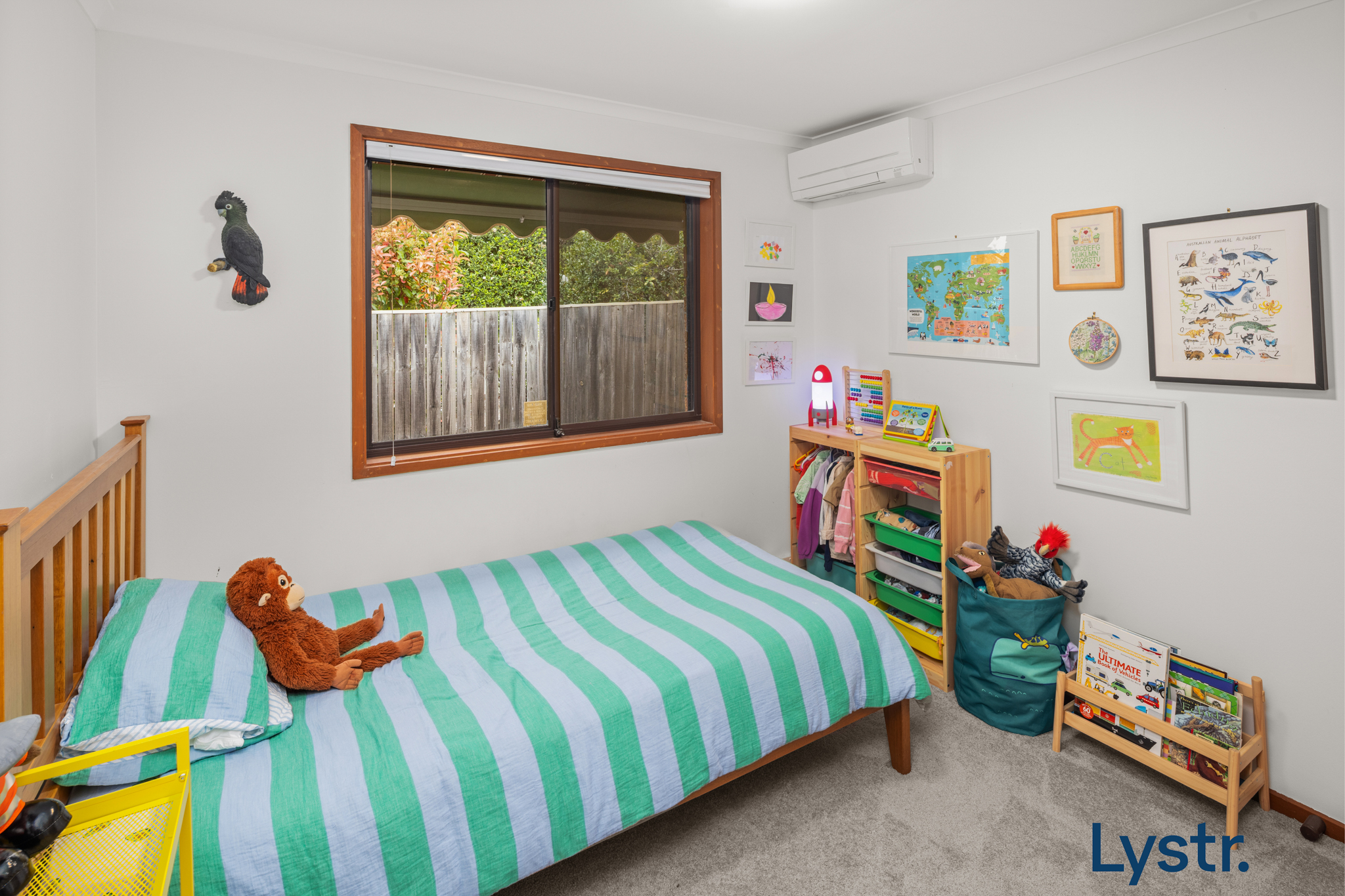 Property photo 11 of 15 for 13 Bruxner Close, Gowrie ACT 2904