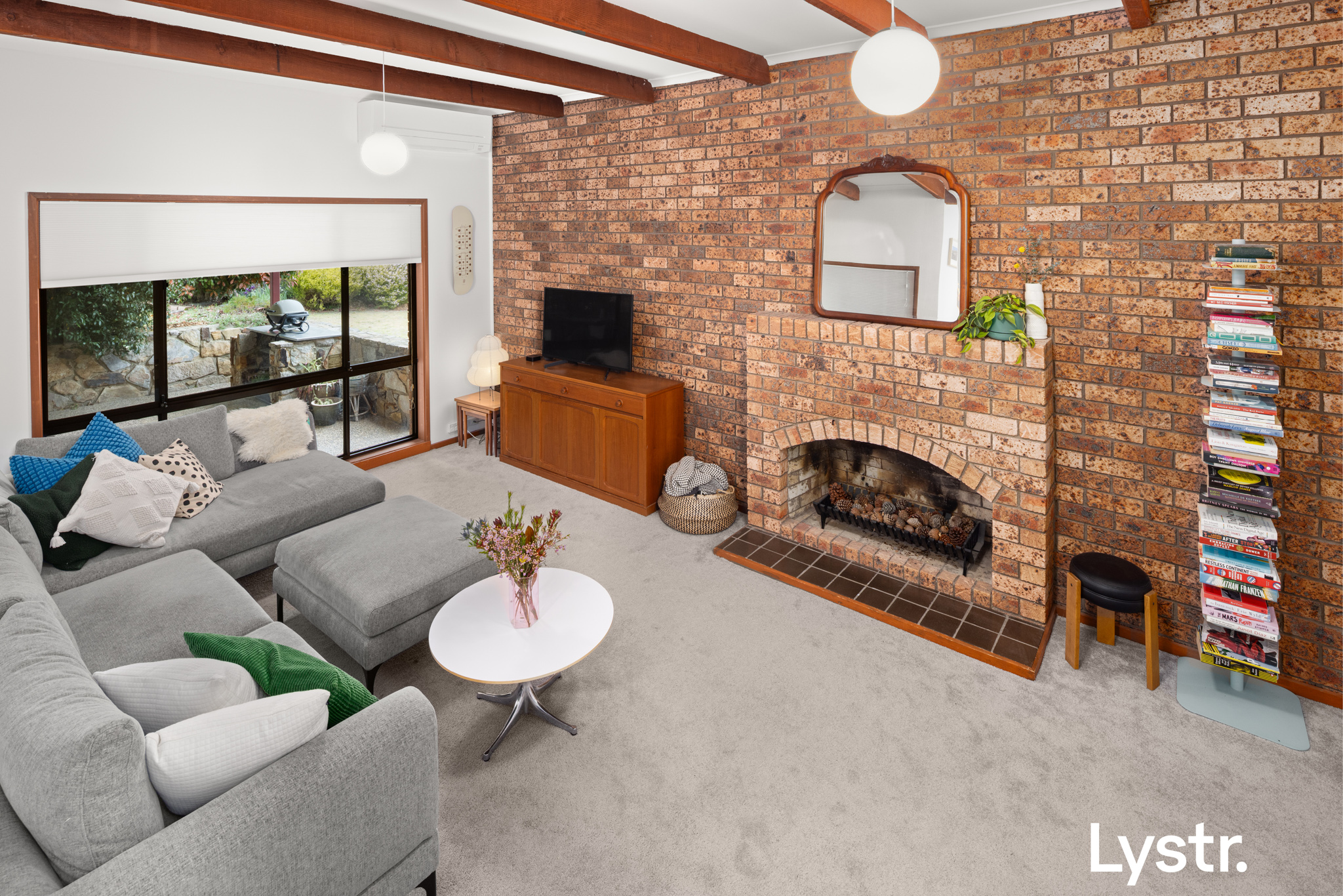 Property photo 4 of 15 for 13 Bruxner Close, Gowrie ACT 2904