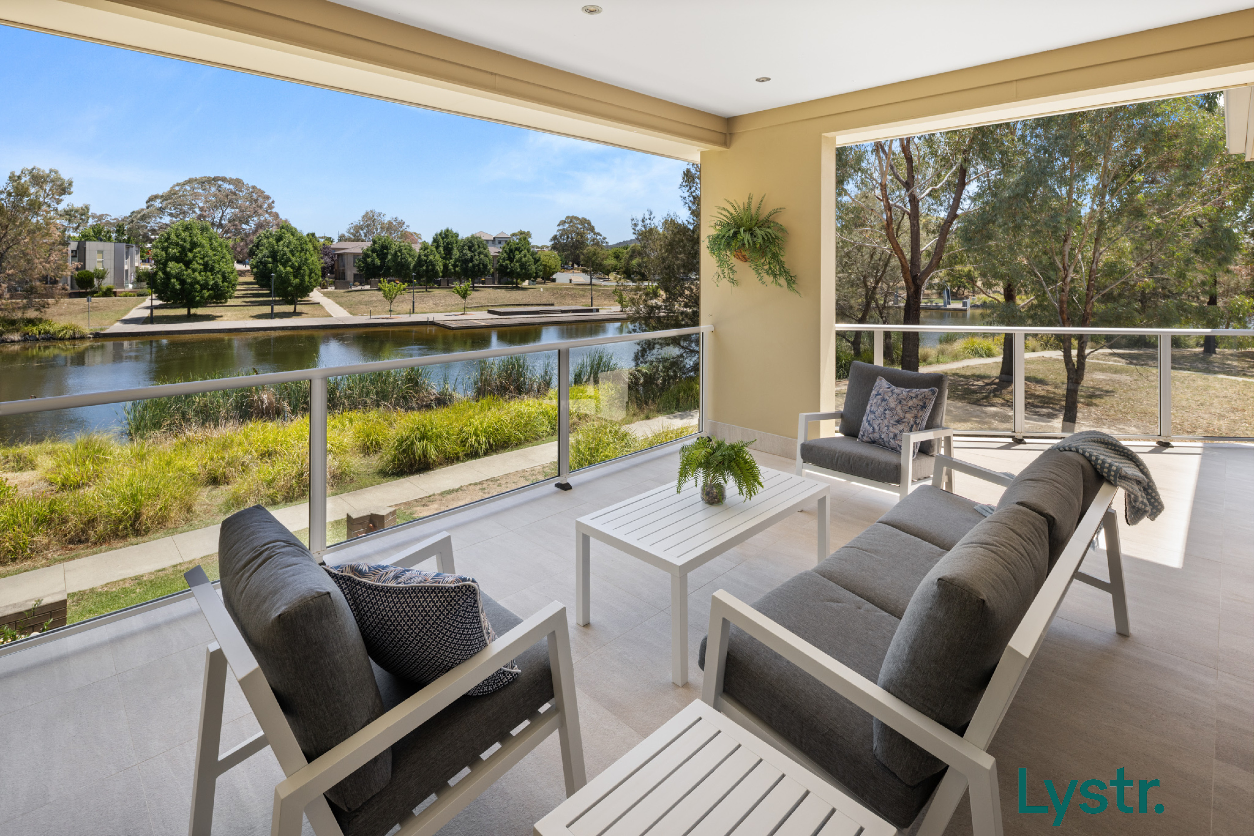 Property photo 1 of 15 for 7 Dickins Street, Forde ACT 2914