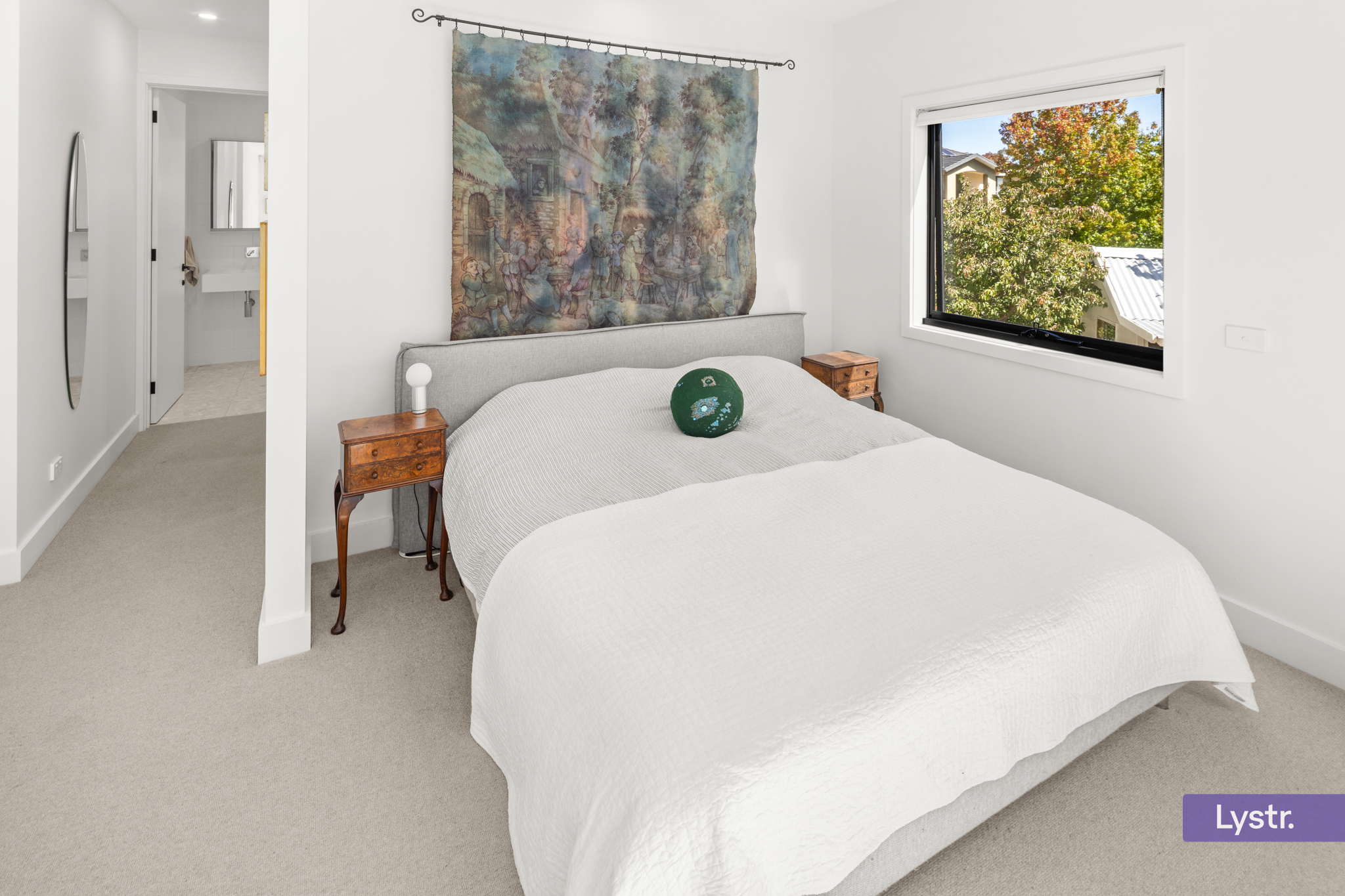 Property photo 10 of 25 for 7 Threlfall Street, Chifley ACT 2606