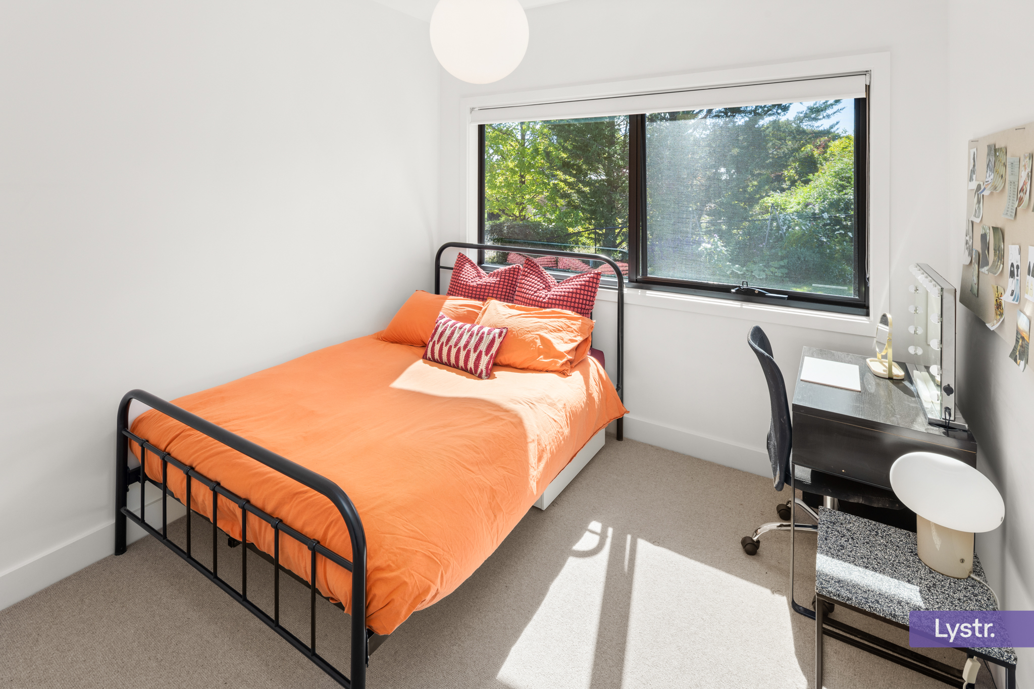 Property photo 14 of 25 for 7 Threlfall Street, Chifley ACT 2606