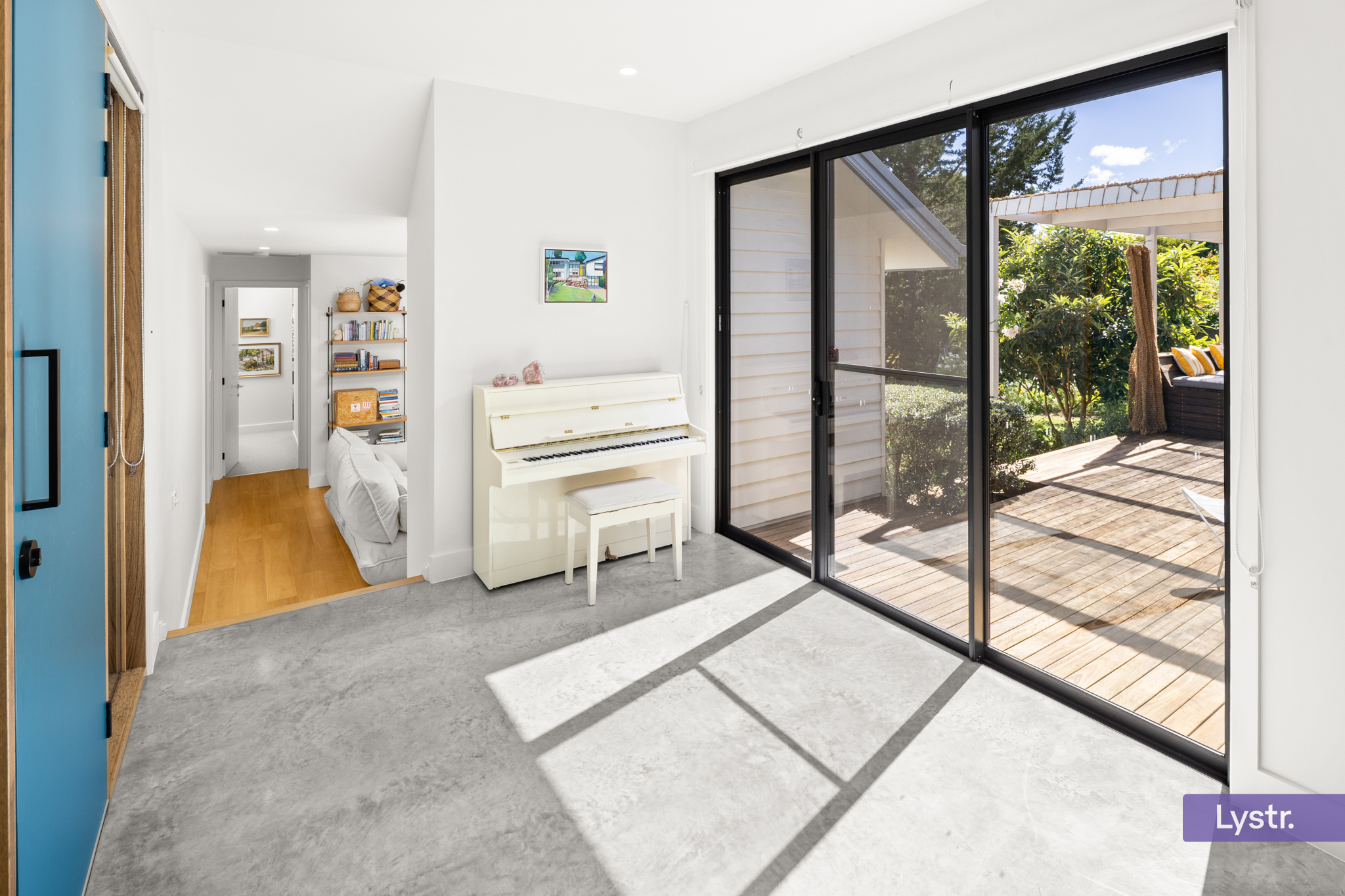 Property photo 8 of 25 for 7 Threlfall Street, Chifley ACT 2606