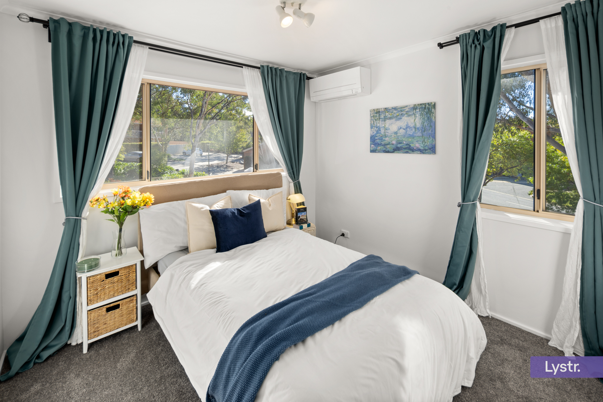 Property photo 10 of 19 for 1/9 Totterdell Street, Belconnen ACT 2617