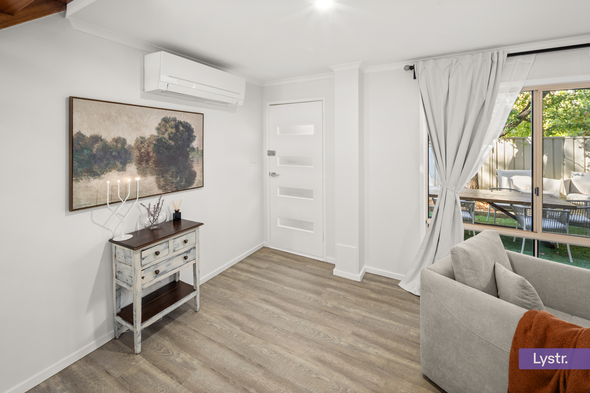 Property photo 6 of 19 for 1/9 Totterdell Street, Belconnen ACT 2617
