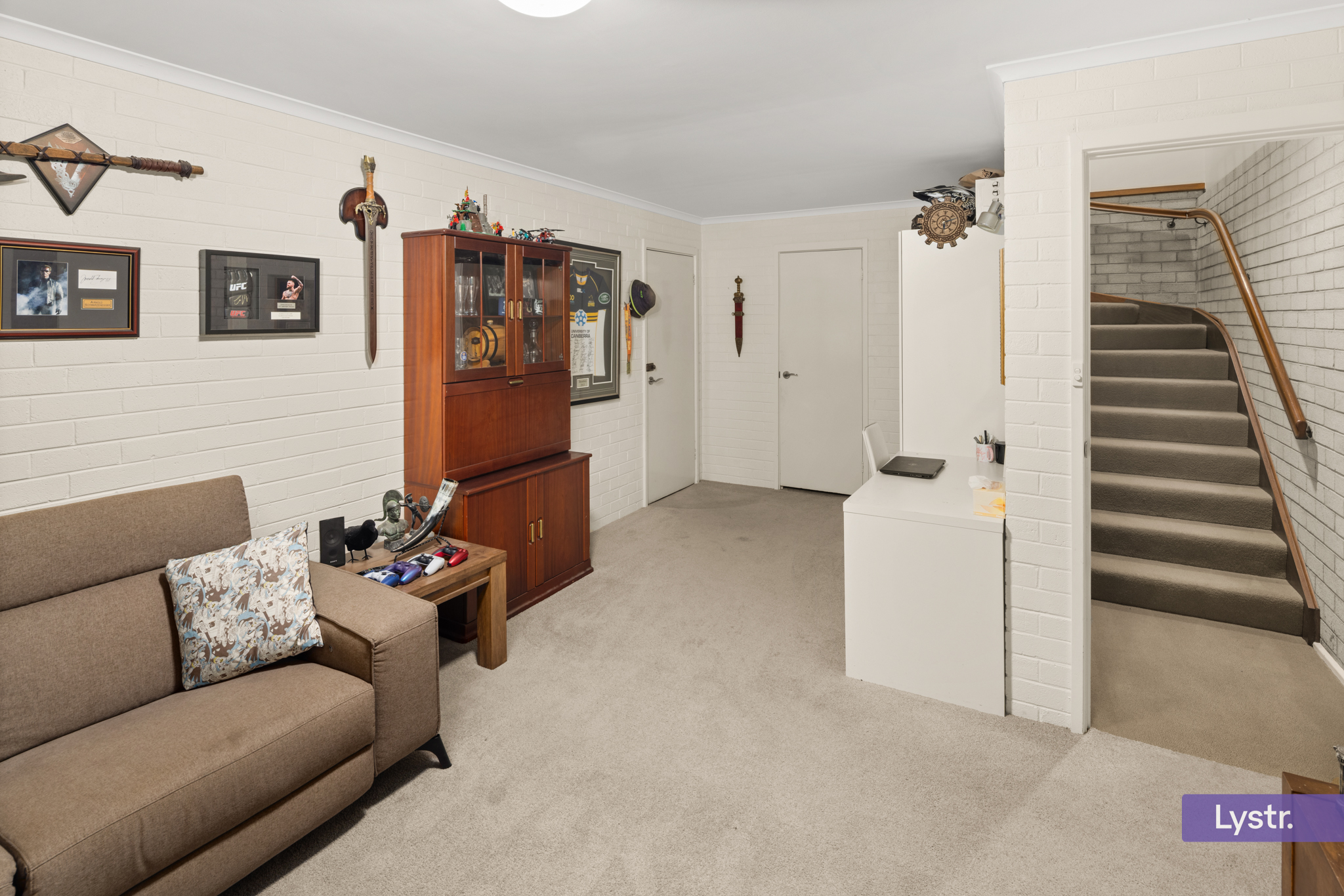 Property photo 12 of 15 for 4 Harker Place, Wanniassa ACT 2903