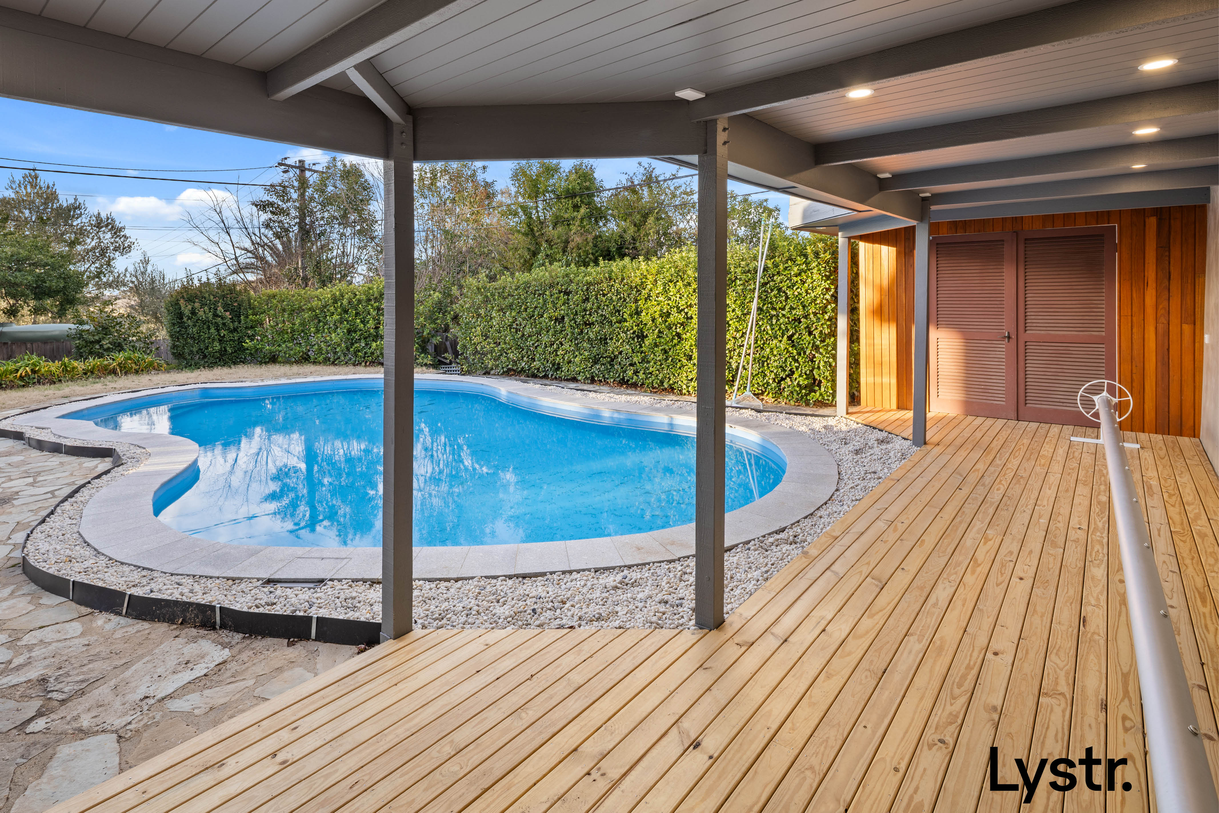Property photo 10 of 14 for 9 Gledden Street, Chifley ACT 2606