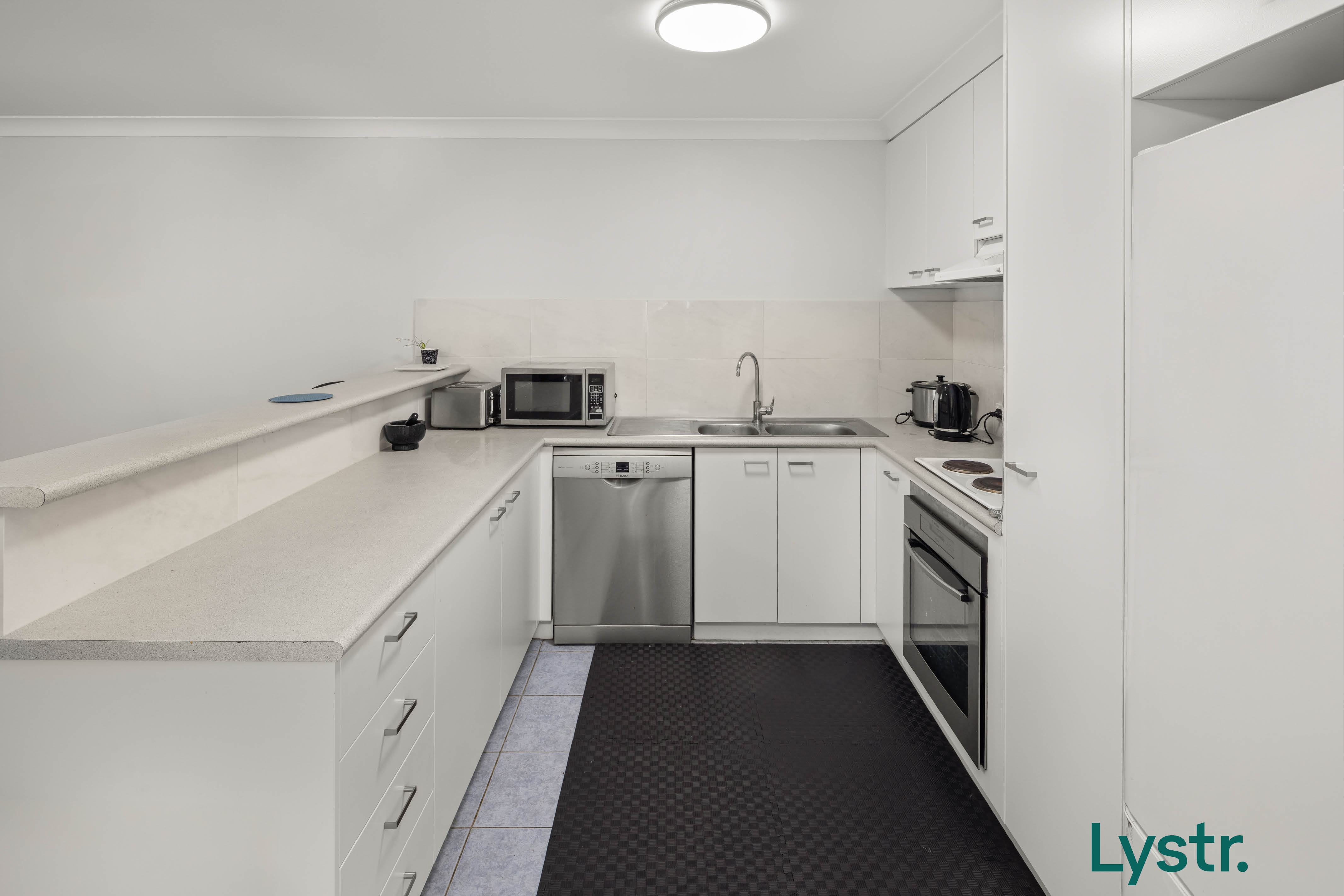 Property photo 12 of 15 for 62/112 Baldwin Drive, Kaleen ACT 2617