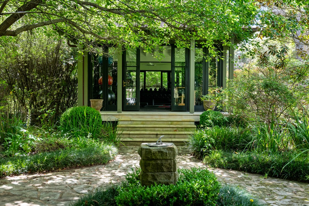 Full width project banner image