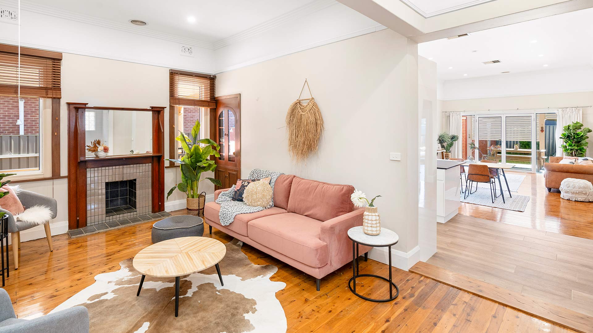 Full width banner image