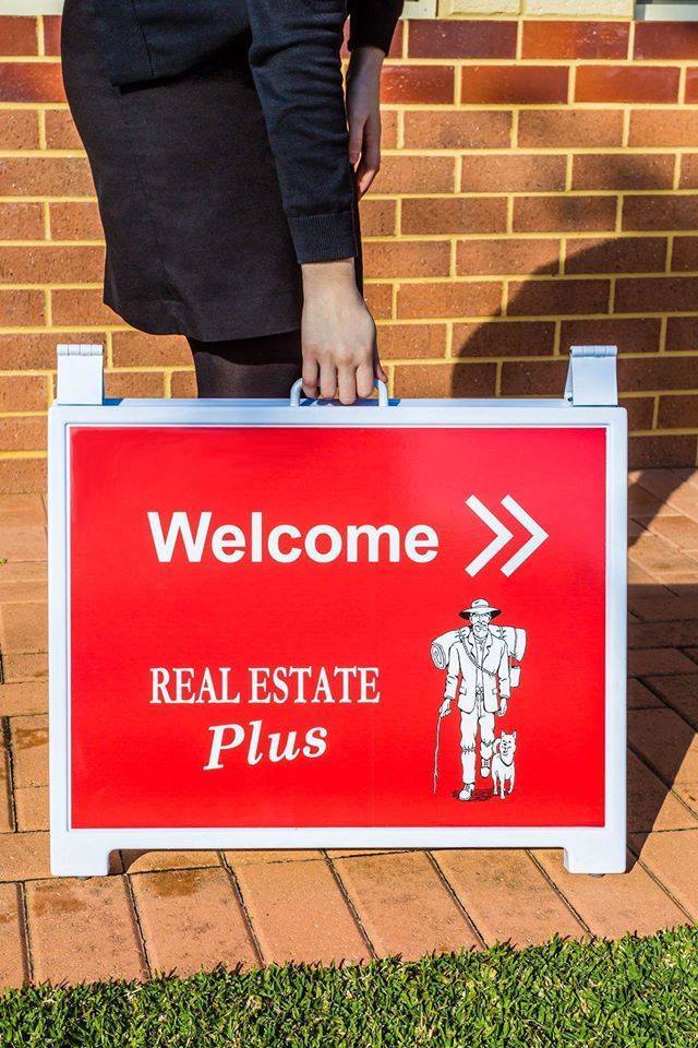 Full width banner image