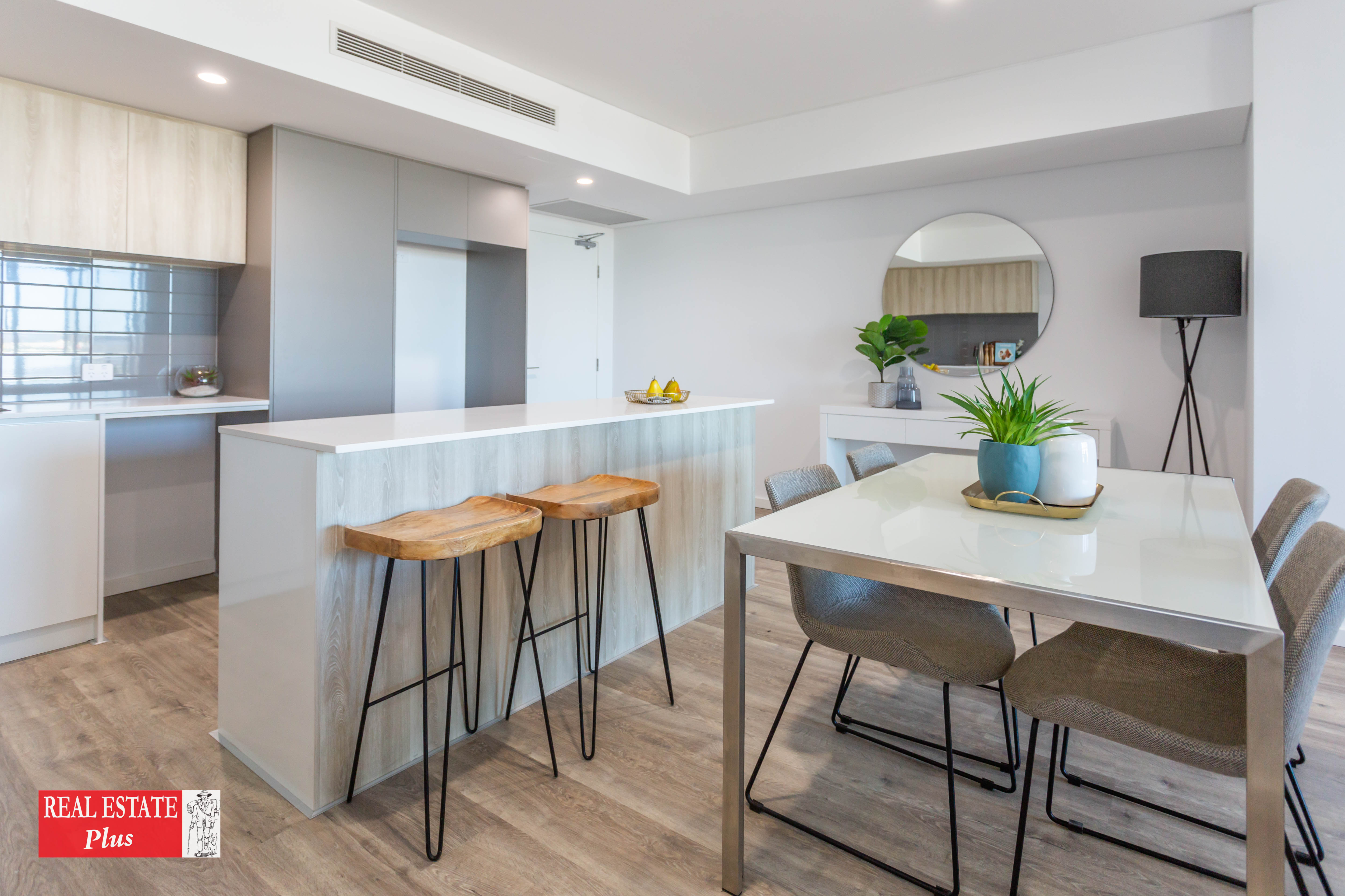 Full width banner image