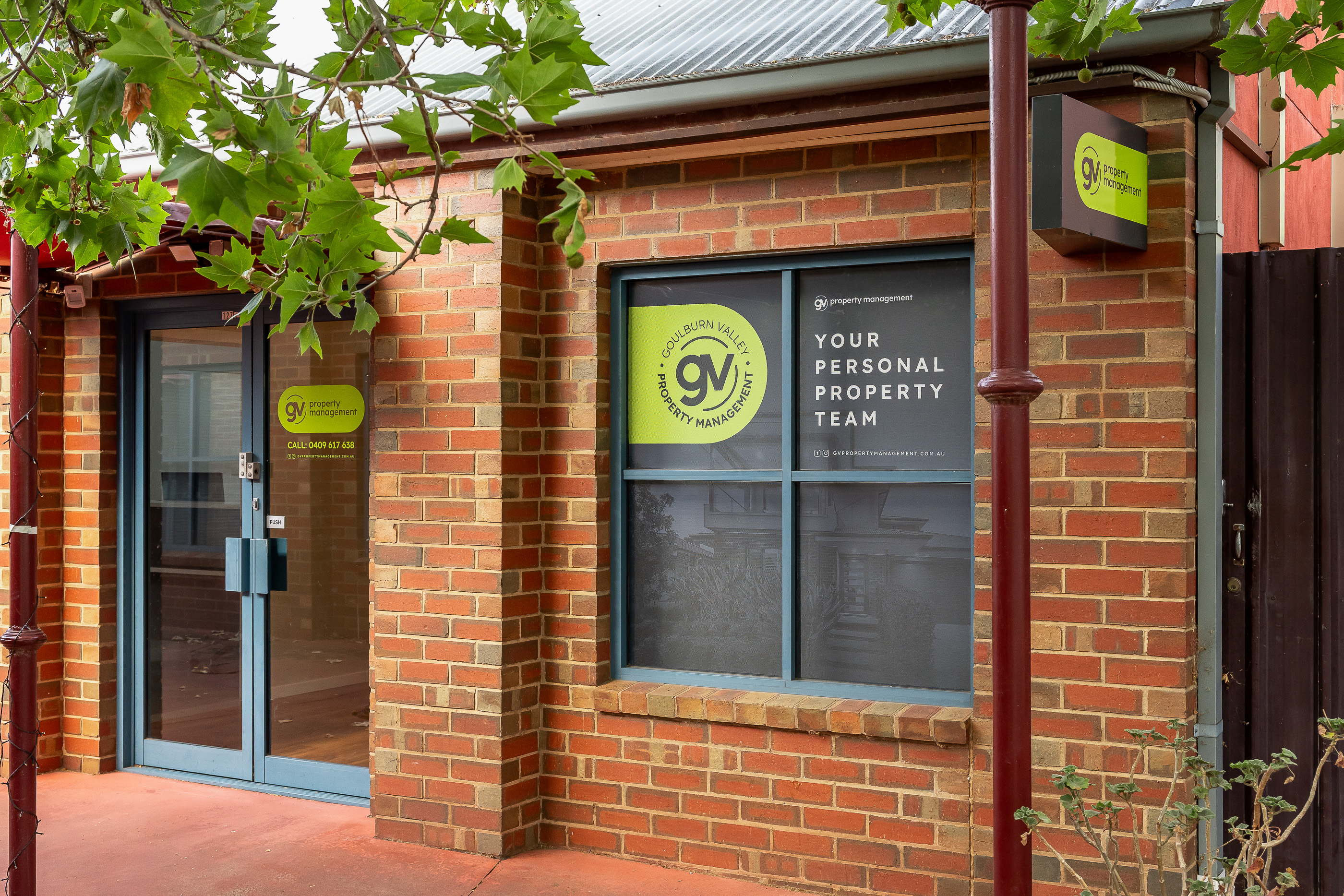 Full width banner image