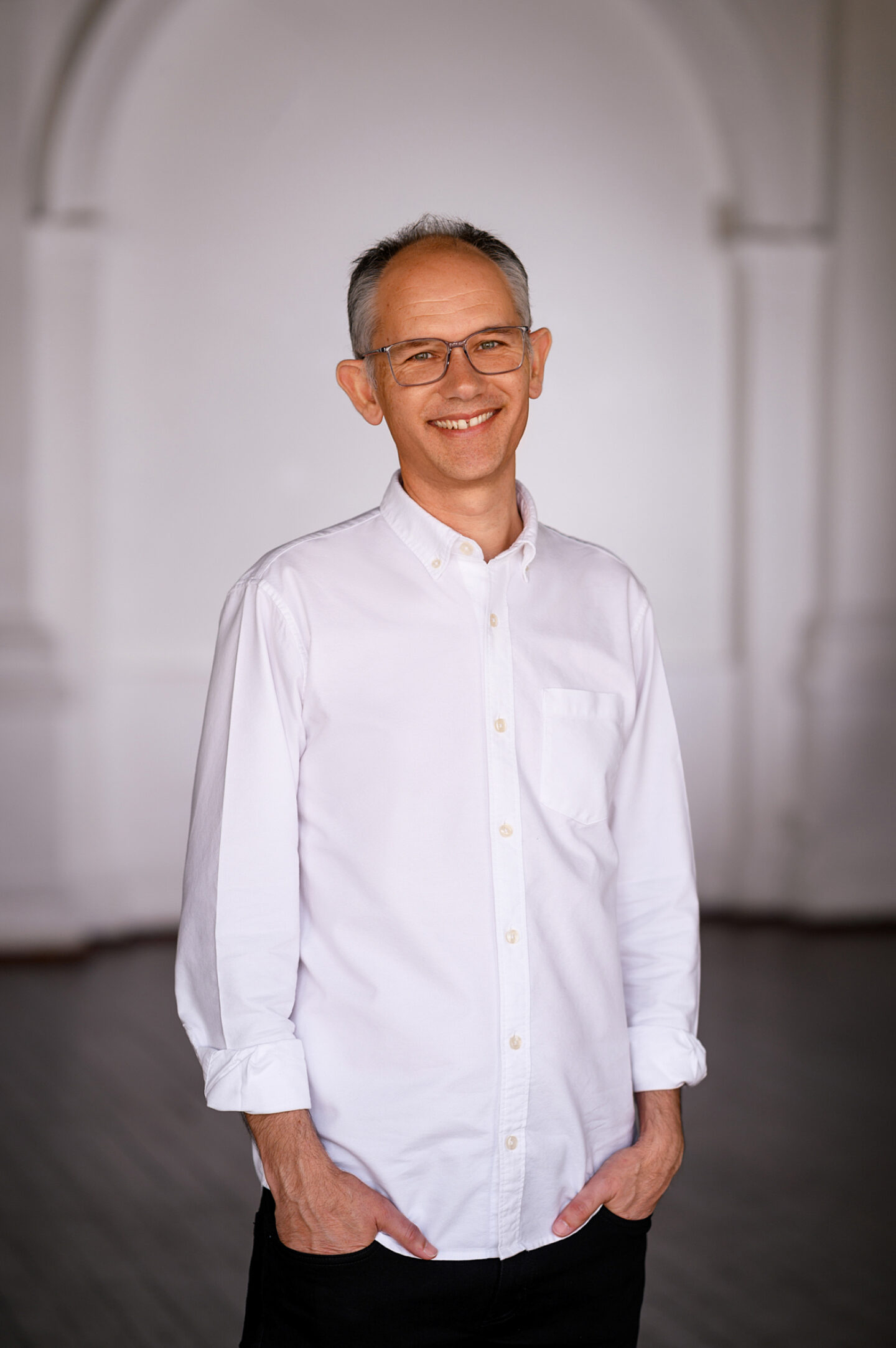 Artrage Executive Low Res Miles Noel Studio 1 of 10