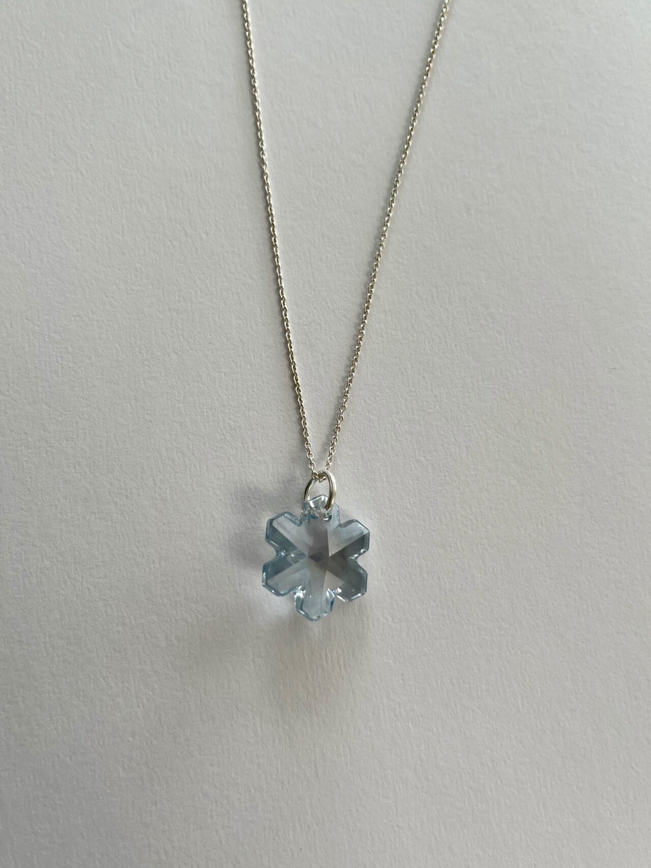 Necklace with a snowflake