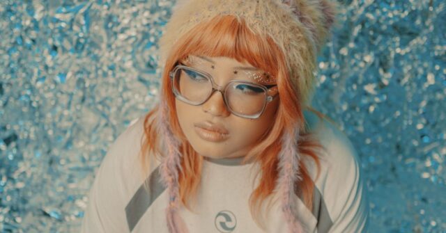 Jikamarie Opening For Coldplay