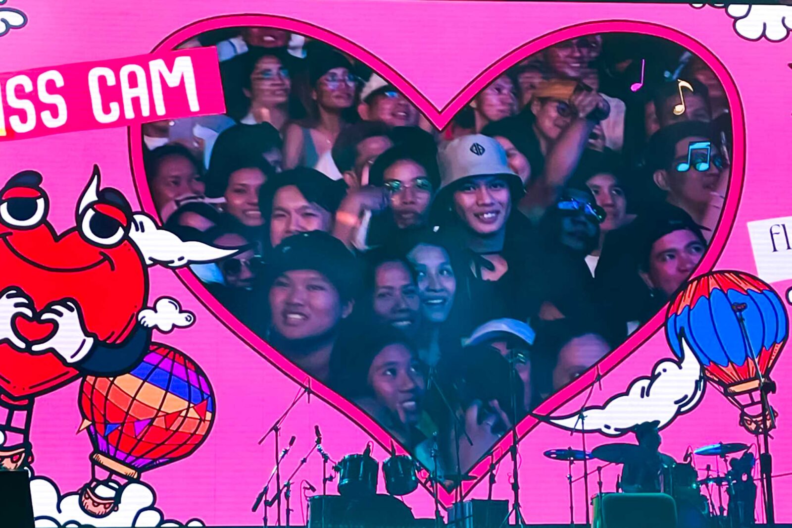 Clark Aurora Music Festival Kisscam