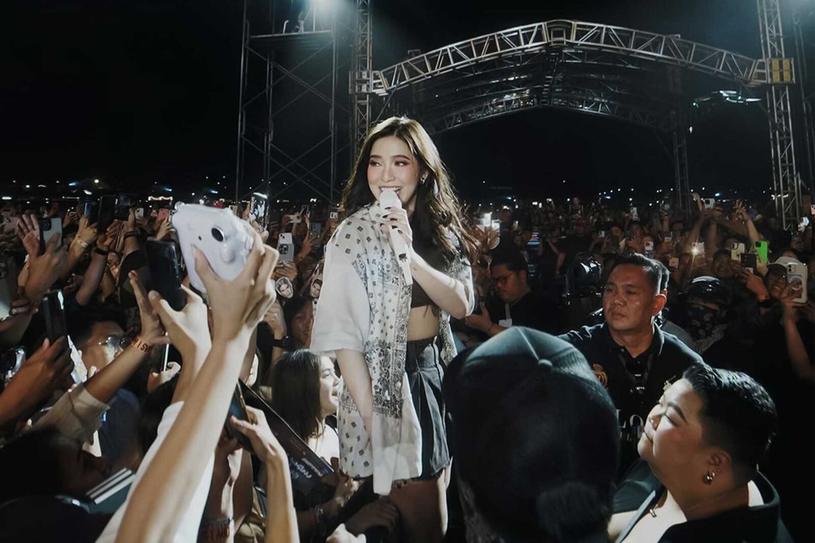 Moira performing at The Clark Aurora Music Festival 2024