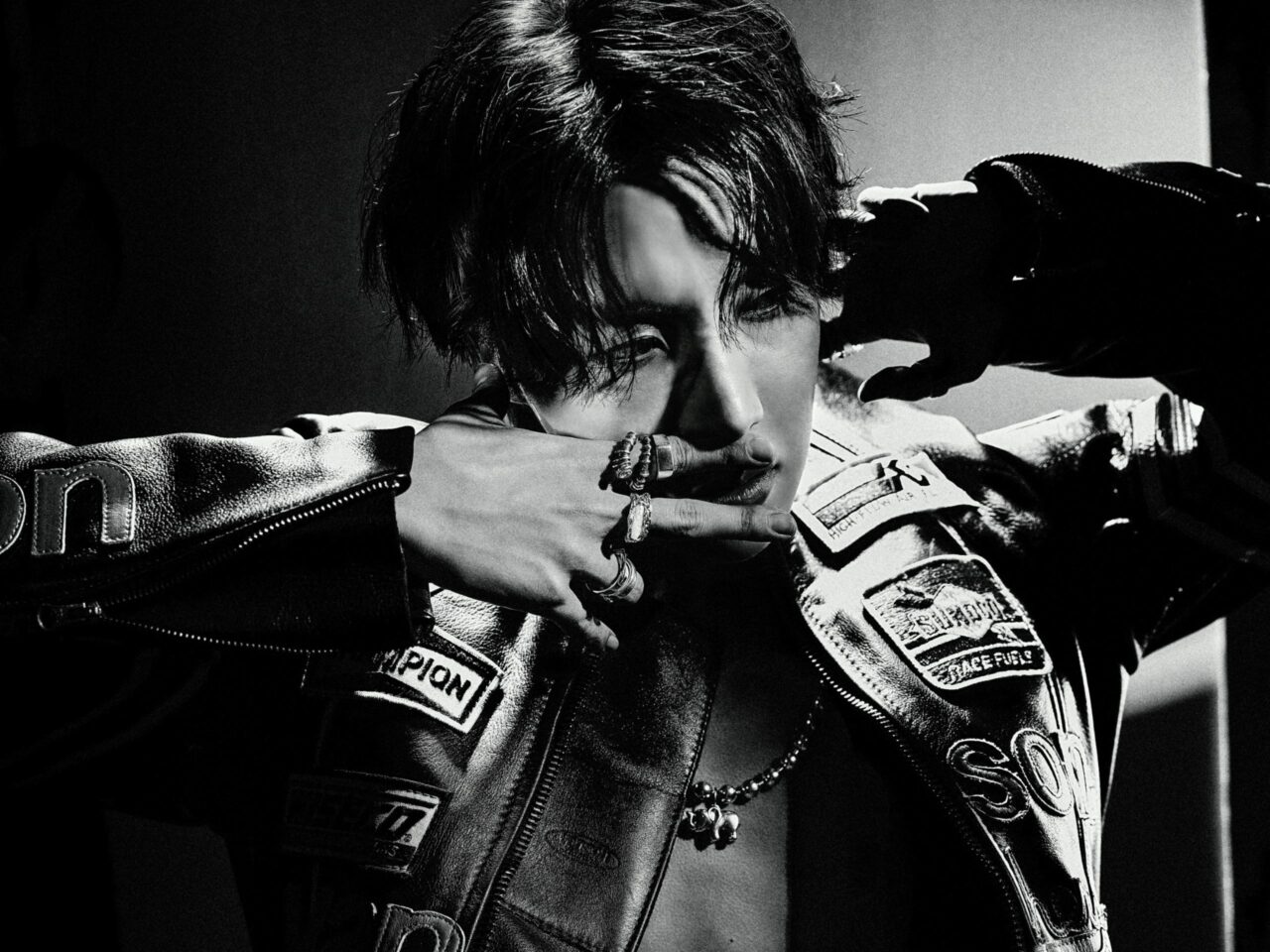 le sserafim spaghetti j-hope bts