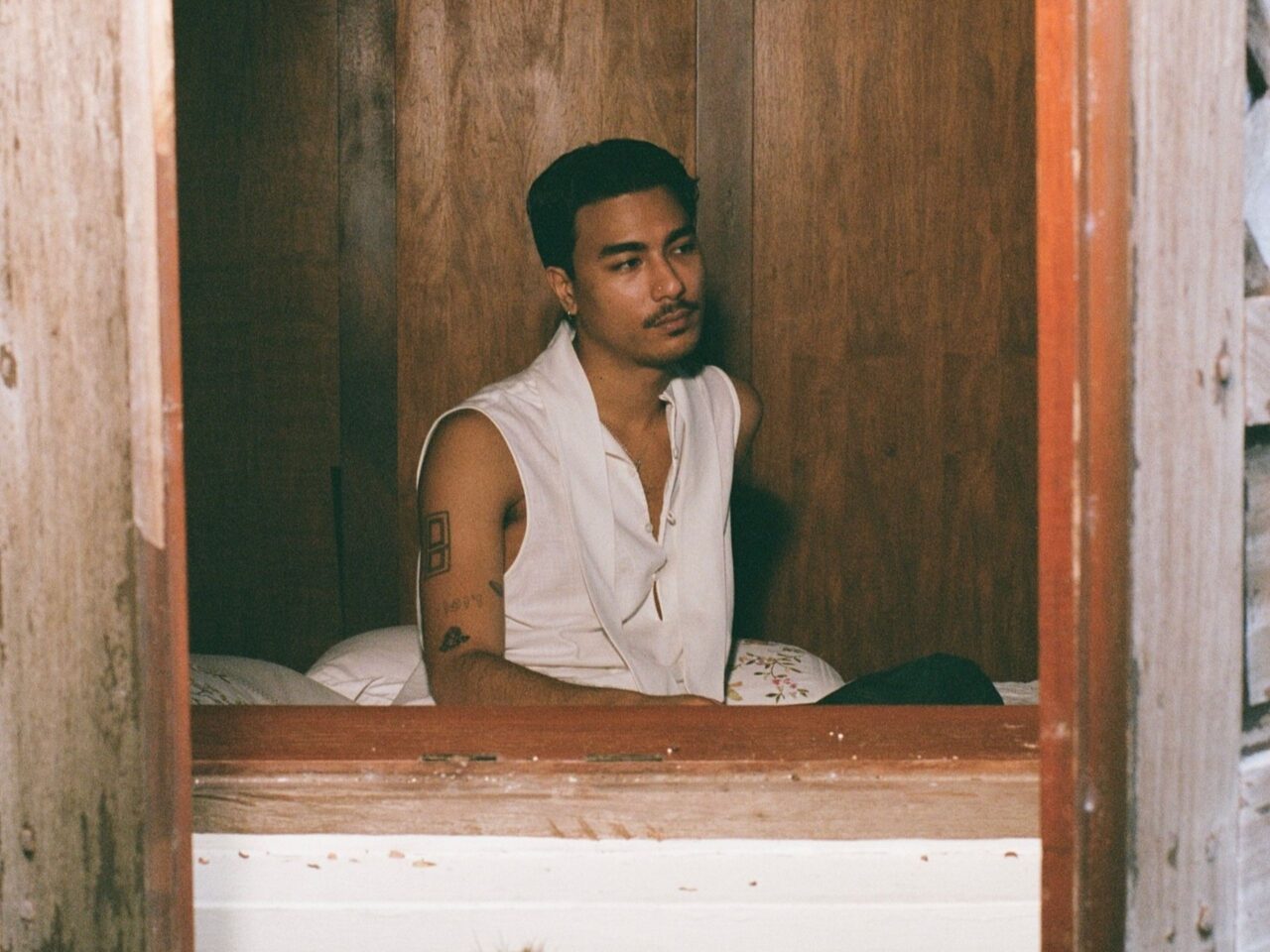 jason dhakal home single