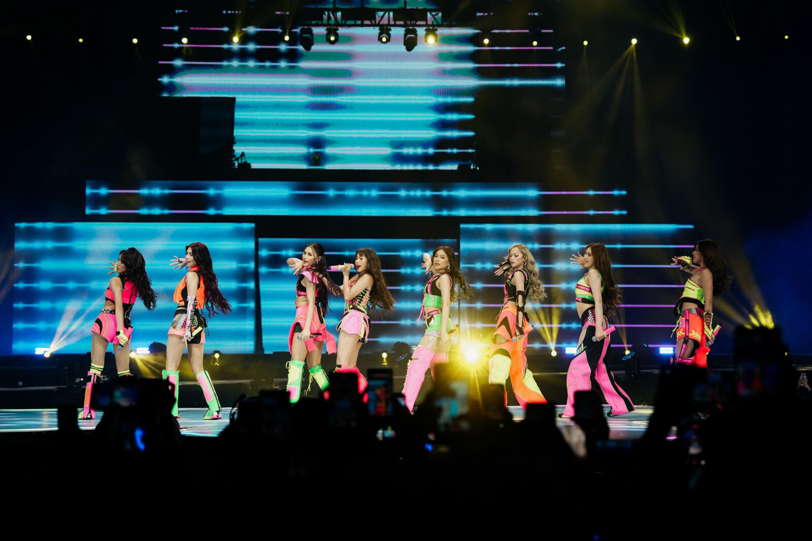 bini binified concert review 2025 billboard philippines