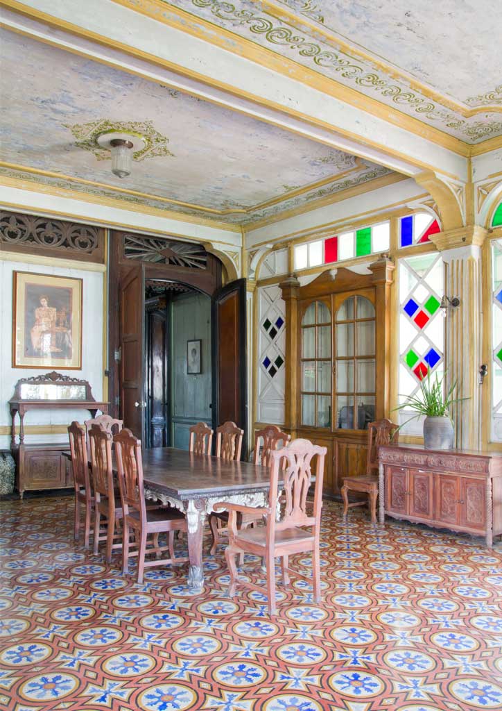 Casa Sanson y Montinola in Jaro, Iloilo