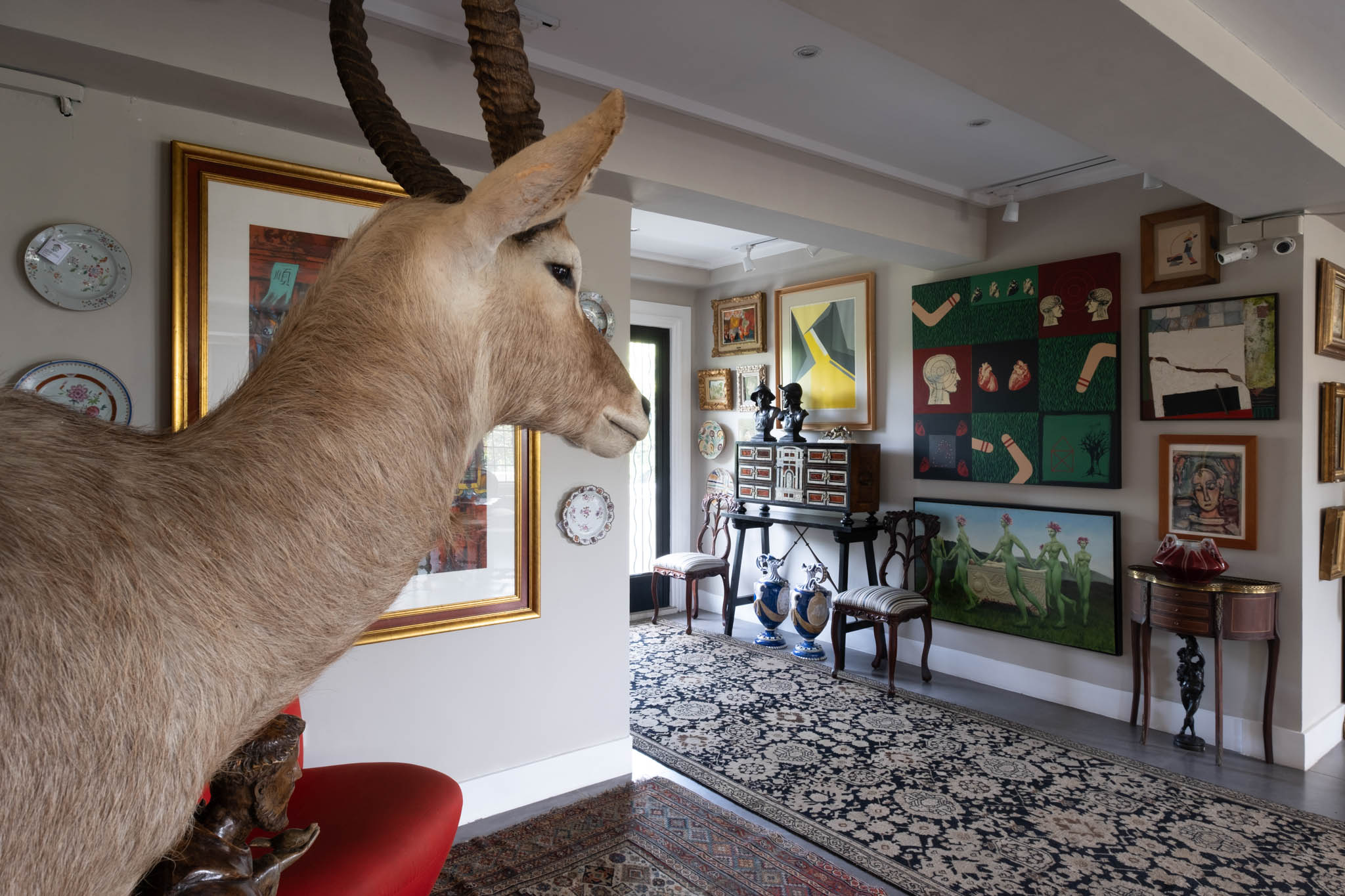 Rue Angelique interior