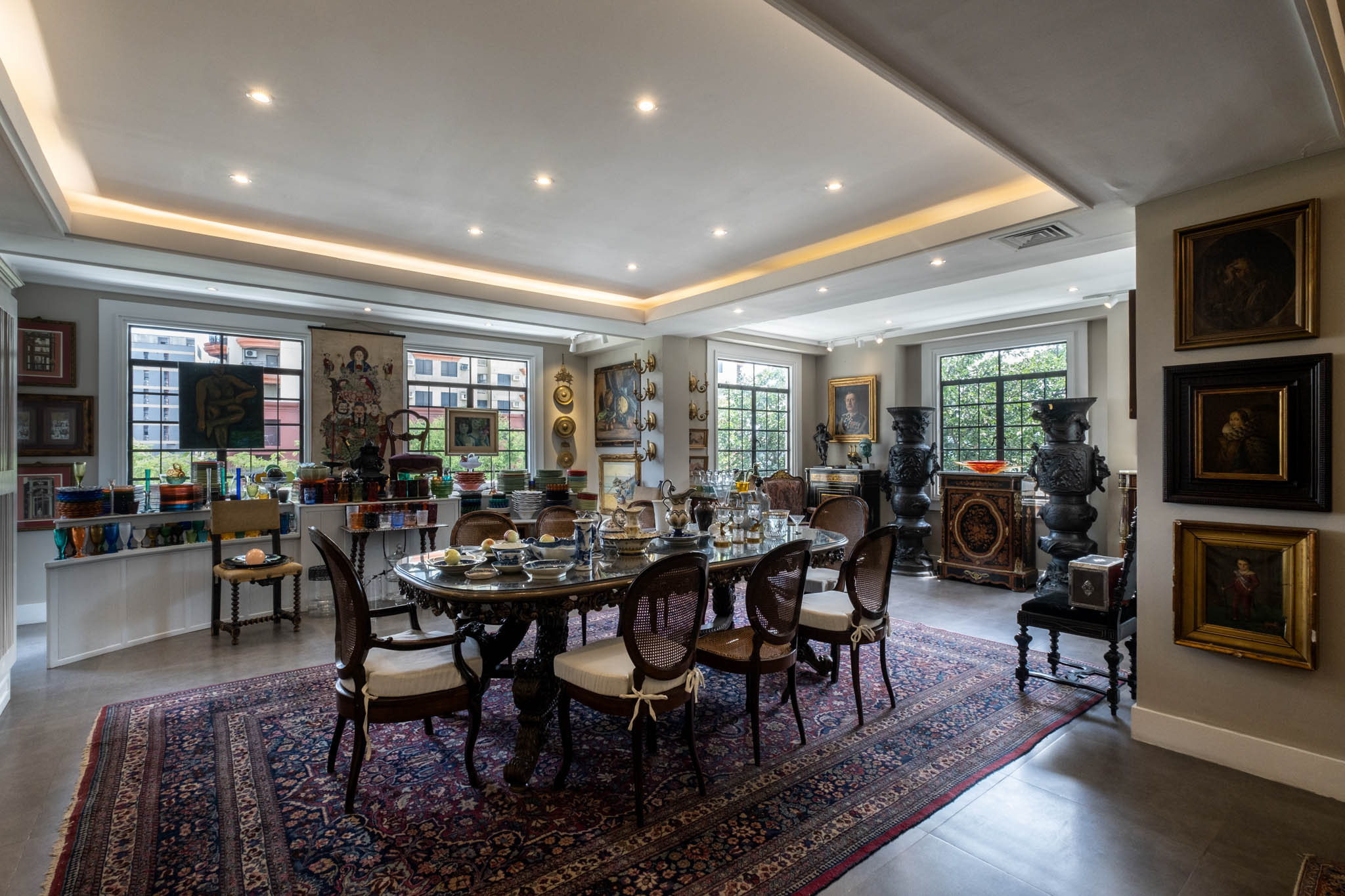 Rue Angelique interior by Ram Bucoy