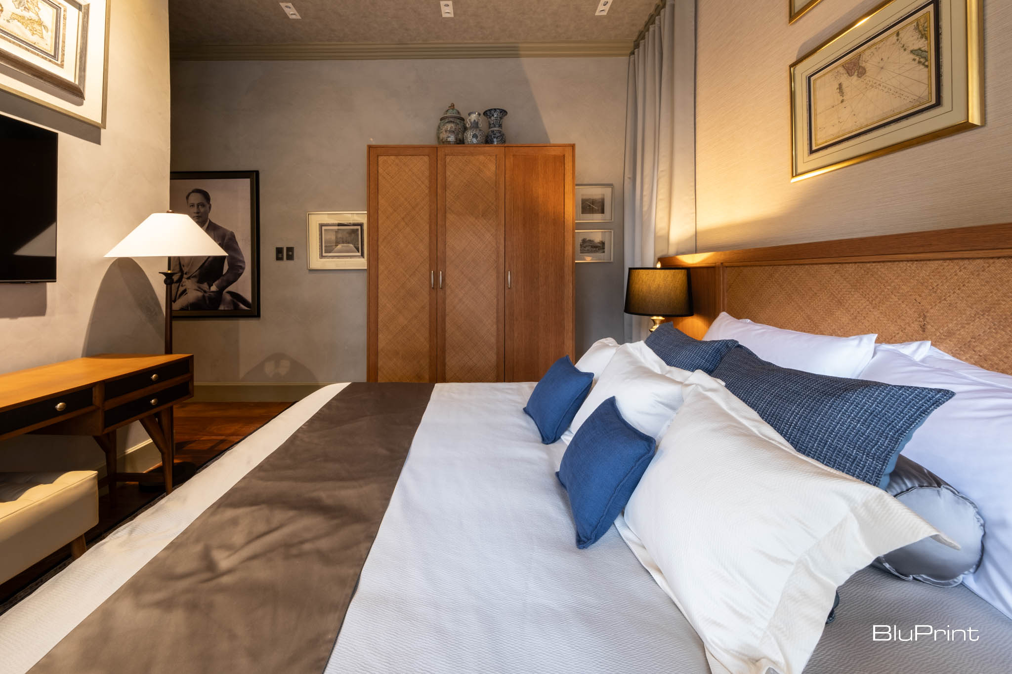 President Manuel Roxas Suite