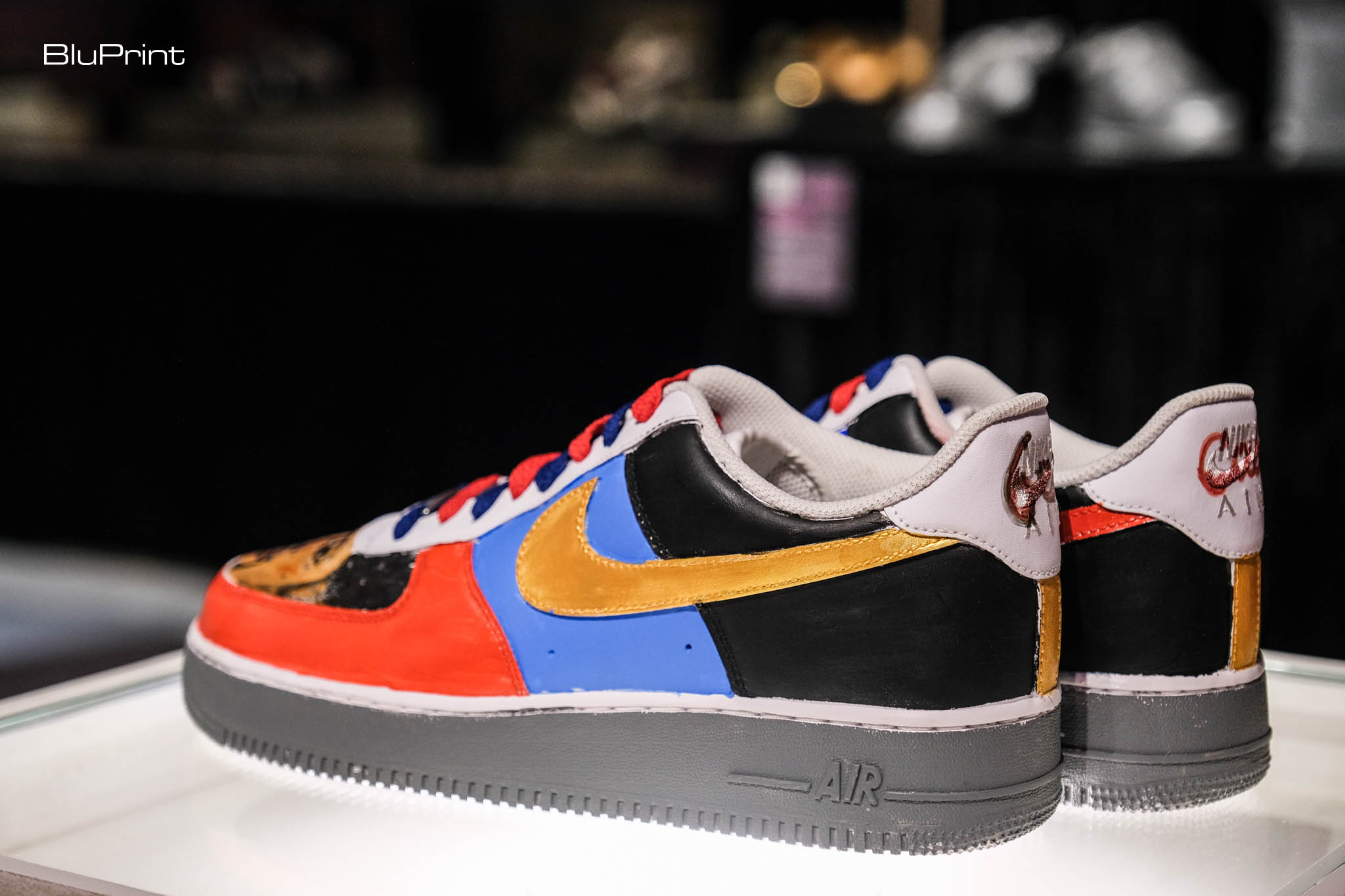 Back of "Solemates" by BenCab.