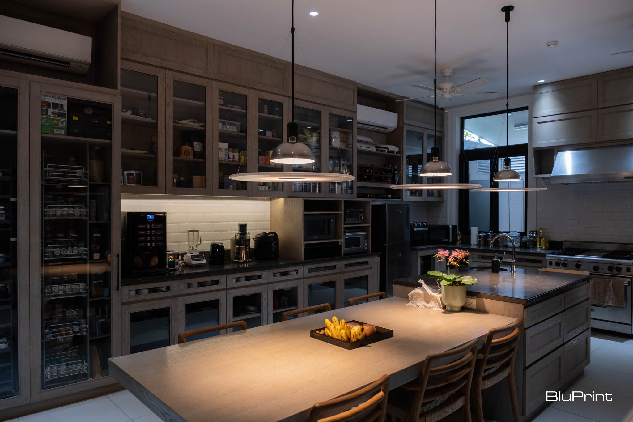 Kitchen at Bahay Pangulo.