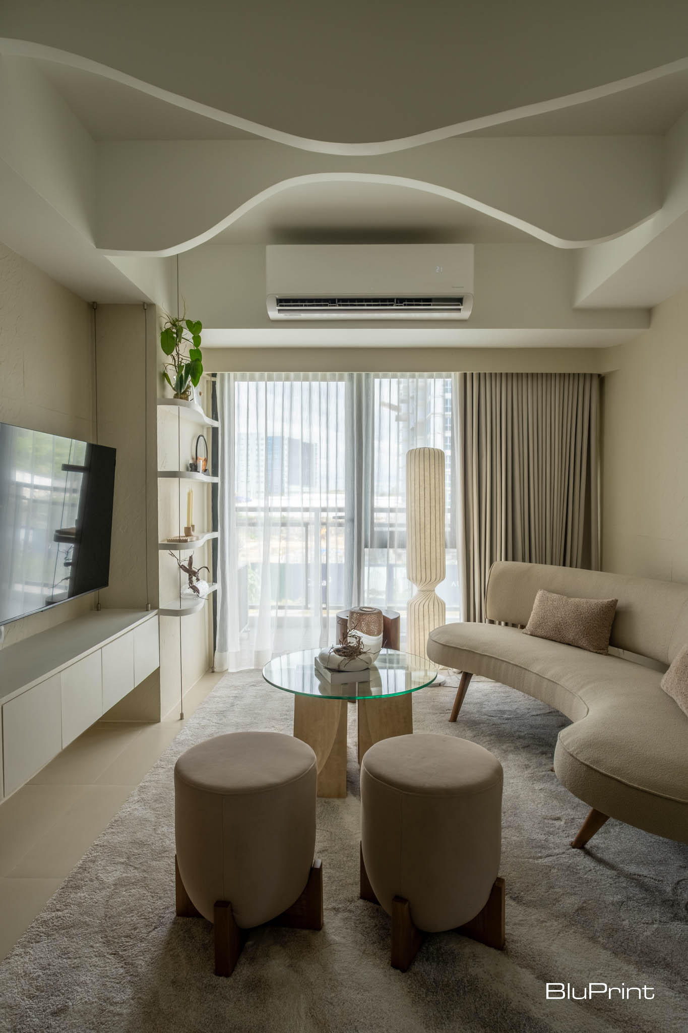 Project 223: A Modern Condo’s Hourglass-Inspired Design.