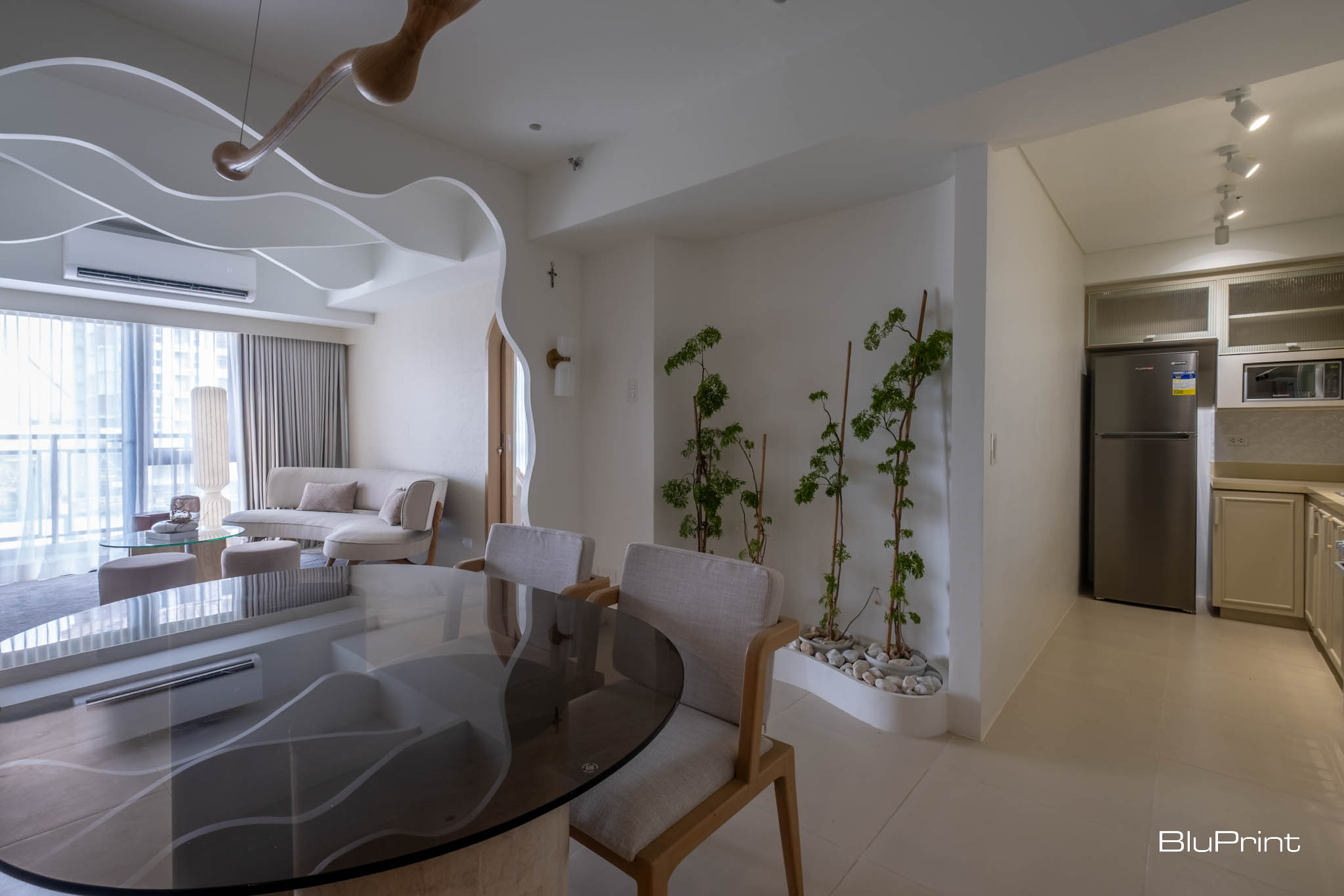 Project 223: A Modern Condo’s Hourglass-Inspired Design.