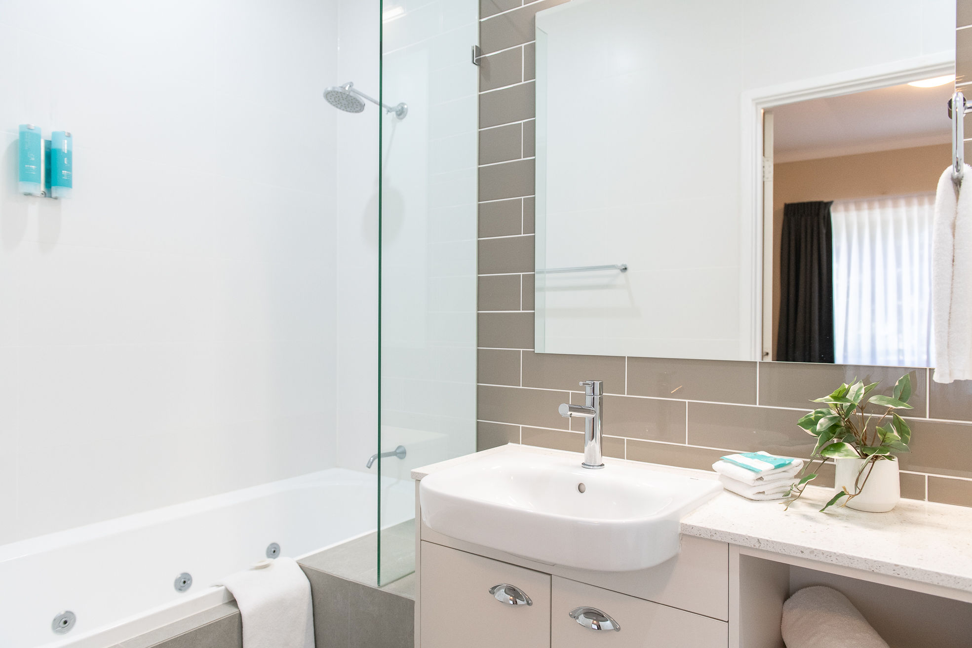 Bathrooms/s
