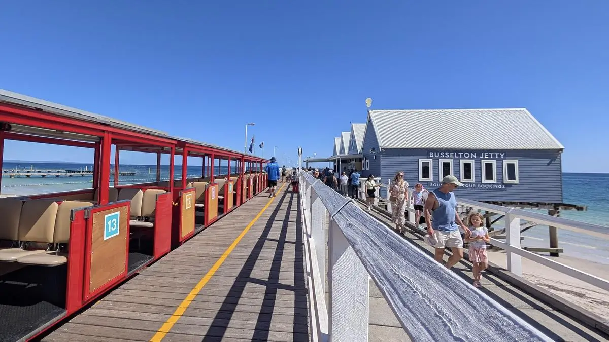 Busselton Jetty Tour