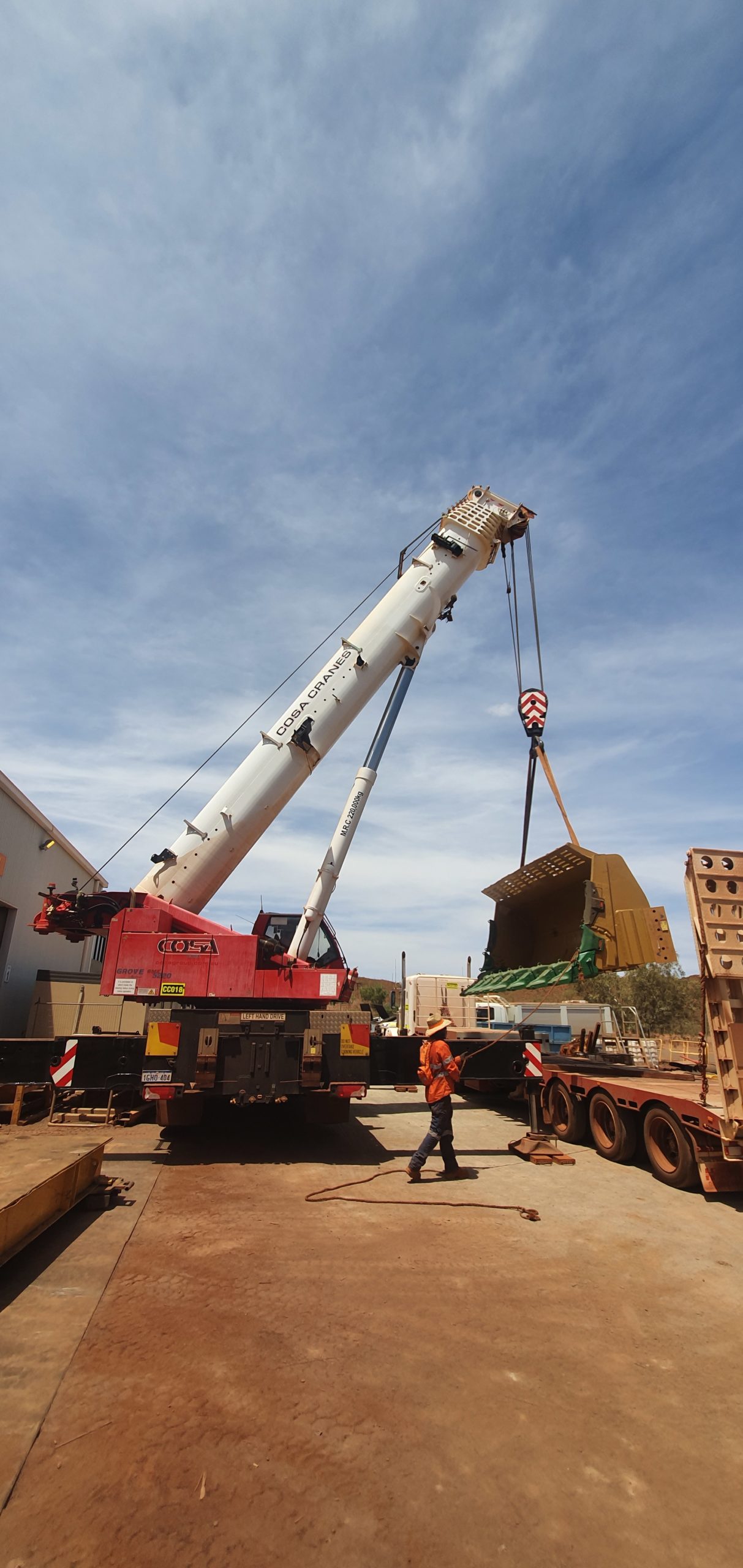 220T Grove Crane Cosa Cranes