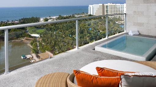 Grnd Luxxe Resort Offer - One Bedroom Suite Accommodation