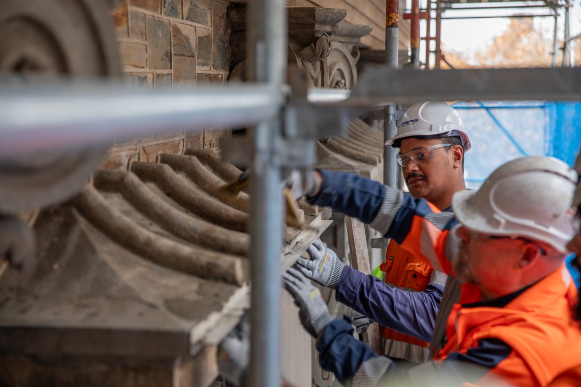 Our-Company-Banner-Website-two-men-in-hardhats
