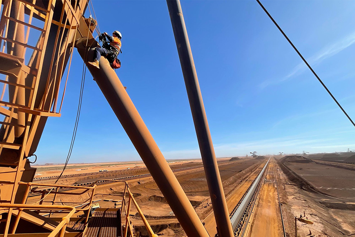 RGK Engineer carrying out rope access onshore inspection.
