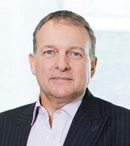 Headshot of Andrew Groth