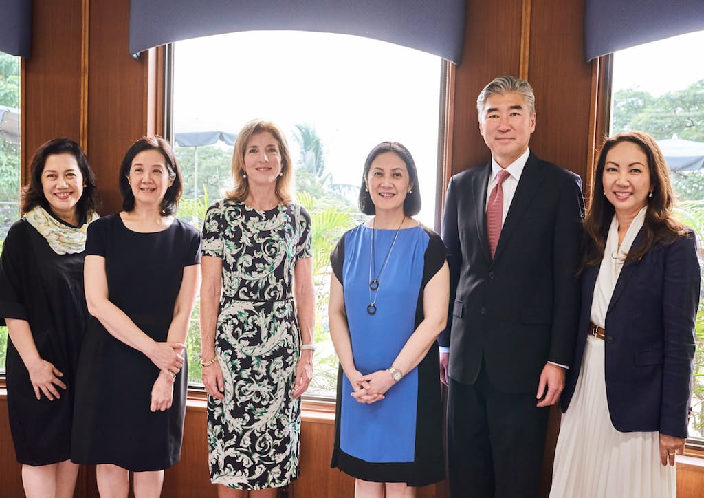 Pinky Abellada, Viel Dee, Former U.S. Ambassador to Japan Caroline Kennedy, Ballsy Cruz, U.S. Ambassador to the Philippines Sung Kim, Lifestyle Asia Editor-in-Chief Anna Sobrepeña