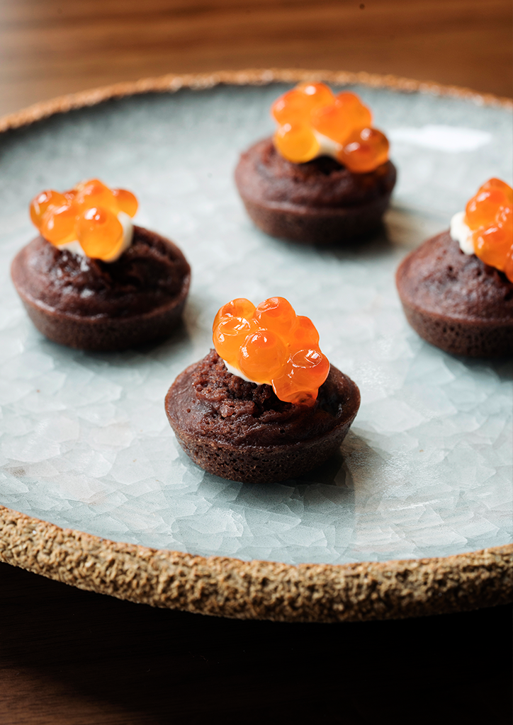 Black Blinis - tuna roe, sour cream, blood rice cake