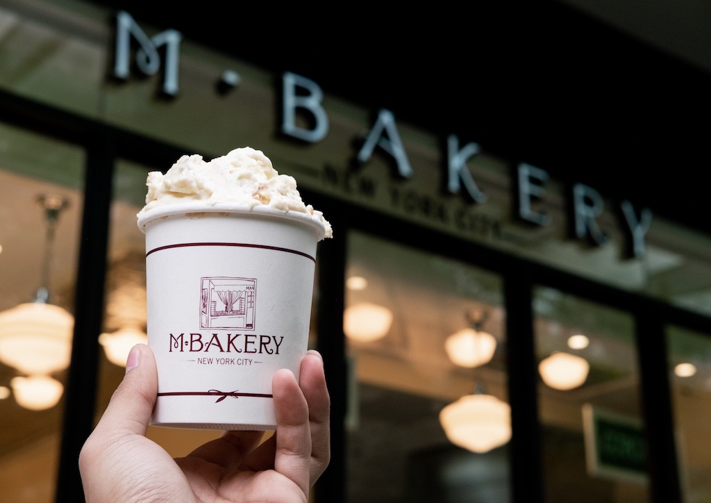 M Bakery's Famous Classic Banana Pudding