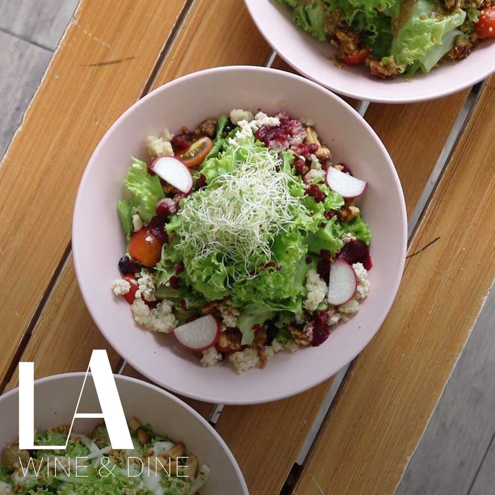 Lifestyle Asia Agents of Change event Tessa Prieto-Valdes, Lifestyle Asia Editor in Chief Dong Ronquillo, Catriona Gray, Berna Romulo-Puyat, and Dr. Vicki Belo