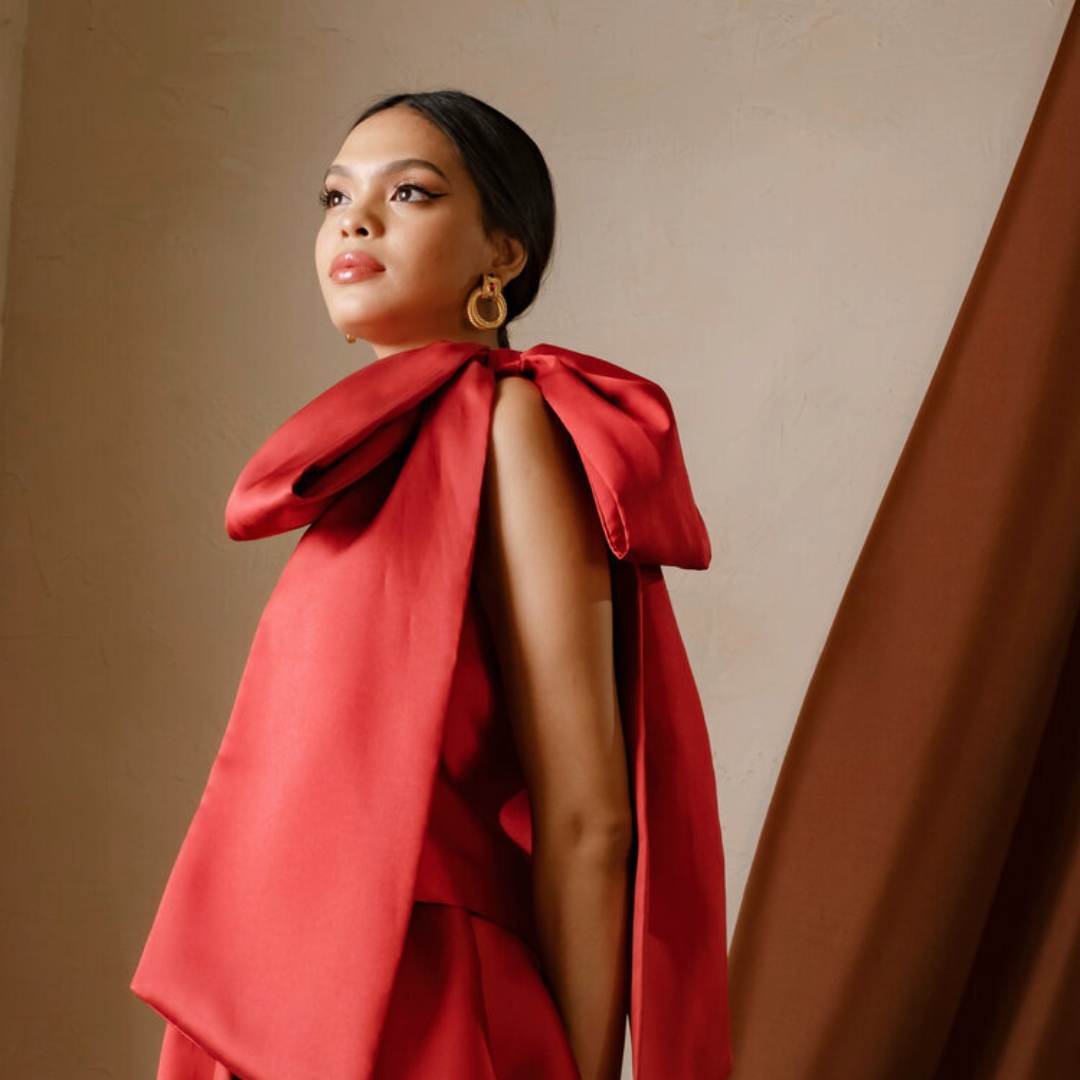 Vania Romoff holiday 2020