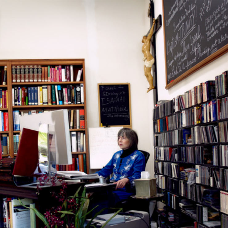 The Glorious Answer: Anne Rice Dies at 80