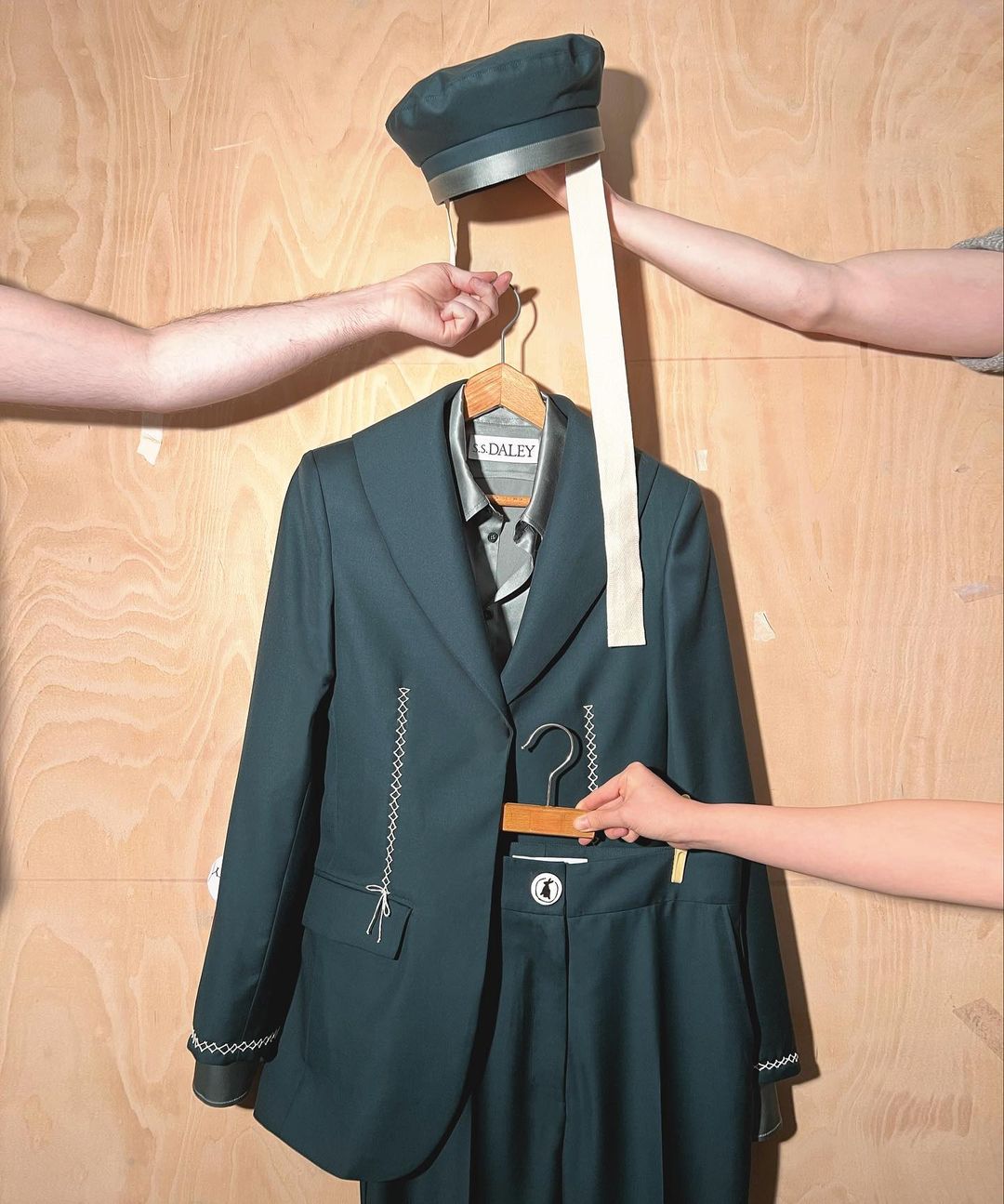 Harry Styles Brit Awards look