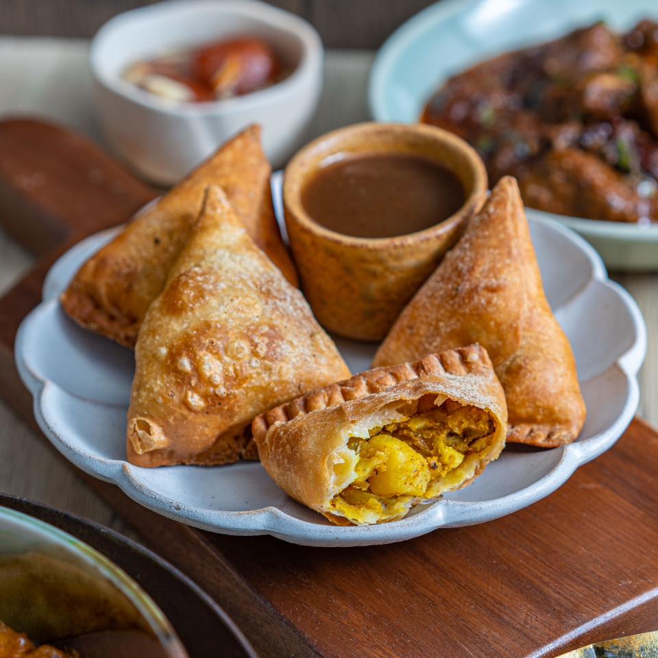 Mantra Bistro The Grand Midori Makati A plate of samosas