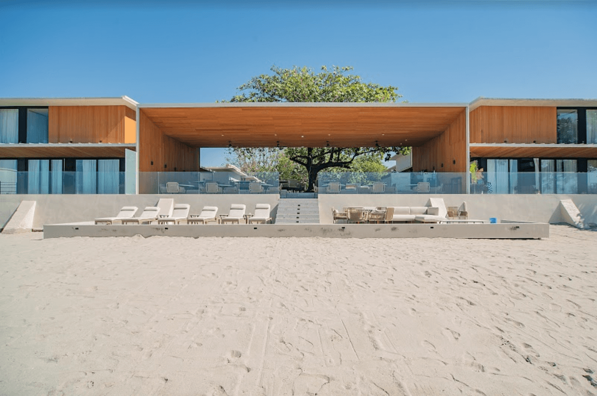 Aureo Hotel and Resort La Union